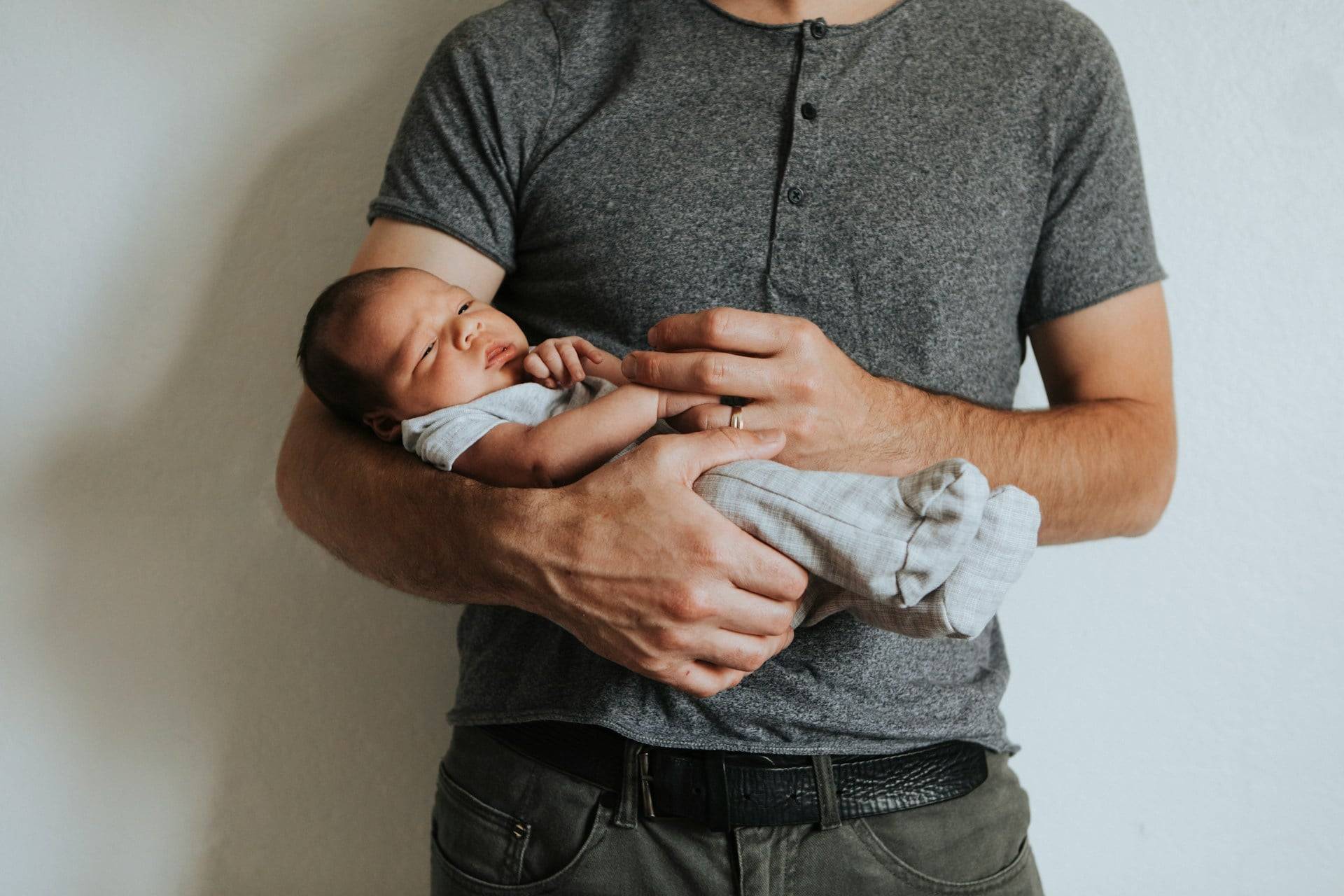 "I'm forever his, because no one wants a woman with a child" – How men trap women with kids