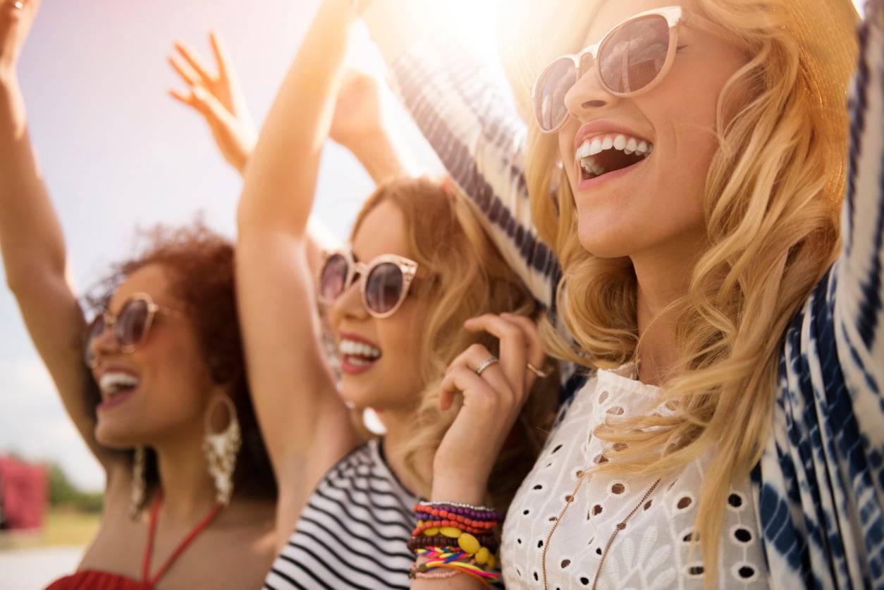 Diese 6 Sternzeichen drehen im Sommer richtig auf