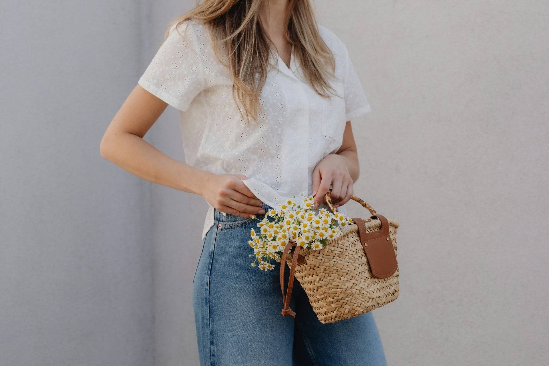 6 sommerliche Basics, mit denen jedes Outfit sitzt – mit Einkaufslinks