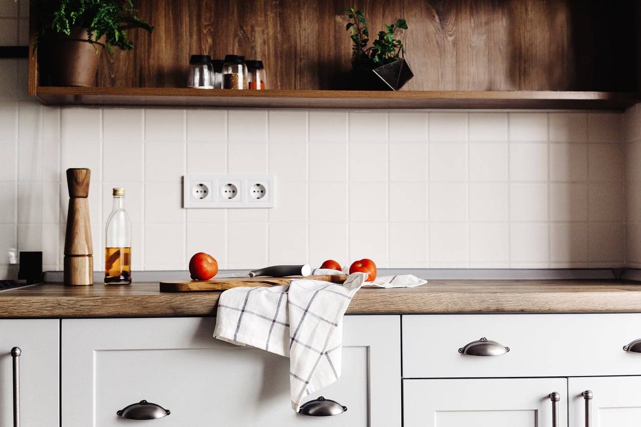 How to Build a Five-Minute Recall Habit for Everything You Plug In — Household