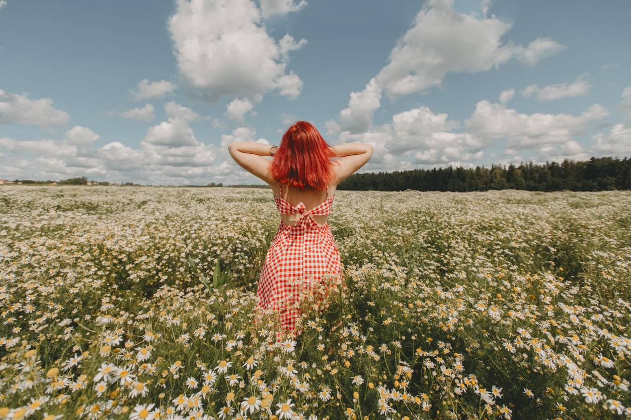 The Queen of Wands Rules August: What This Bold Tarot Card Is Telling You Right Now