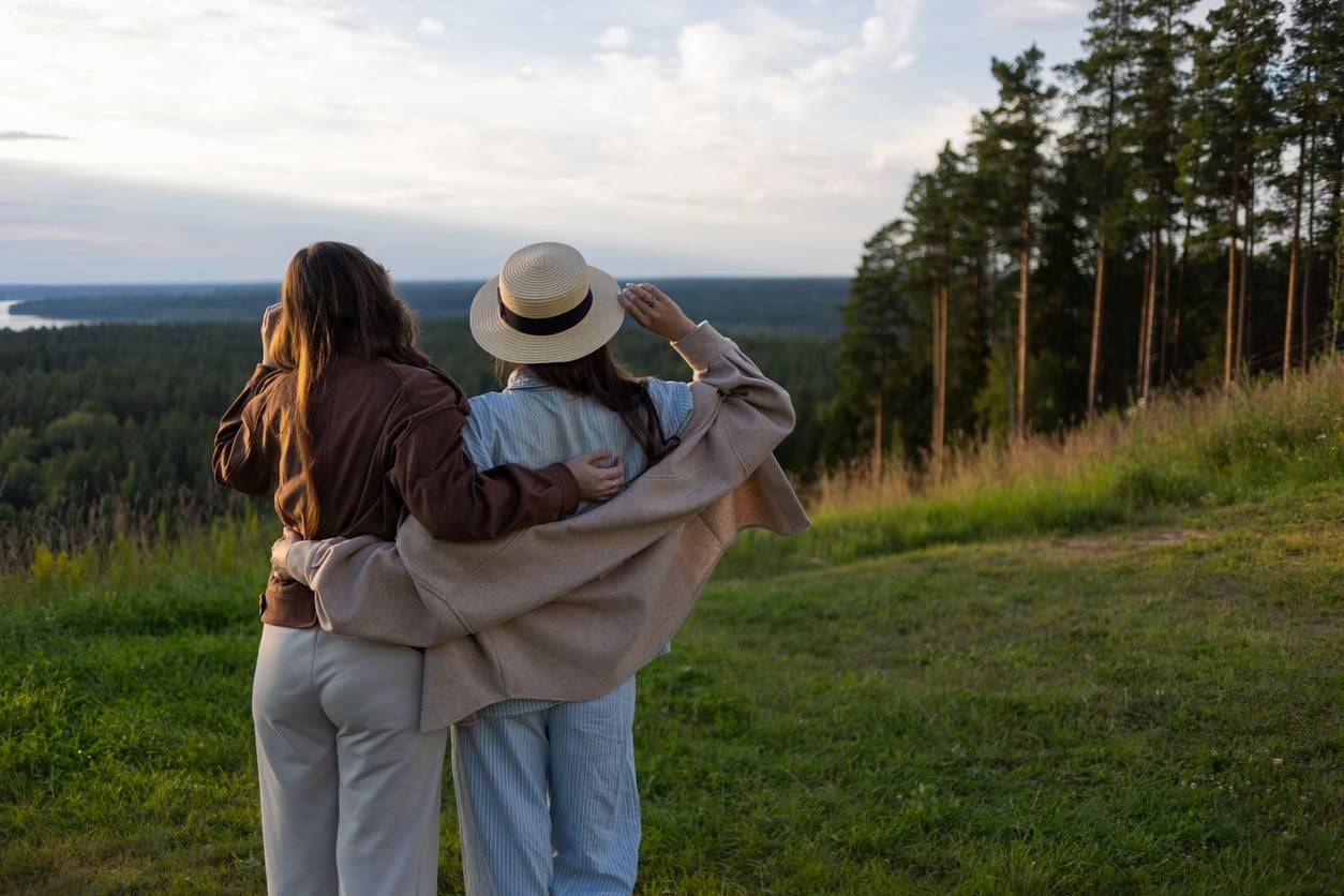 7 señales silenciosas de que una amistad está llegando a su fin