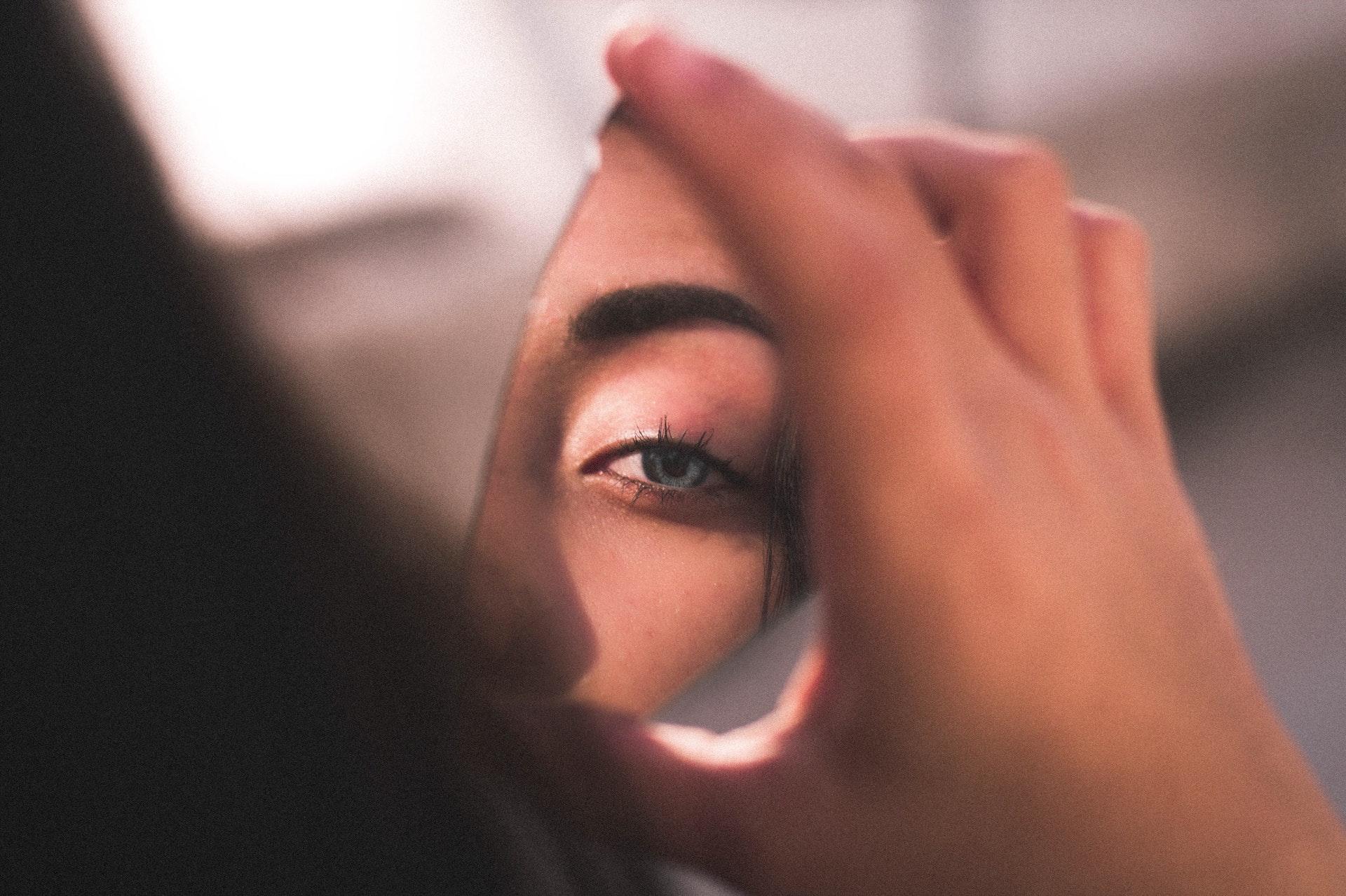 «Chi sono Io?» – Sai chi sei senza le persone care accanto? — Lifestyle