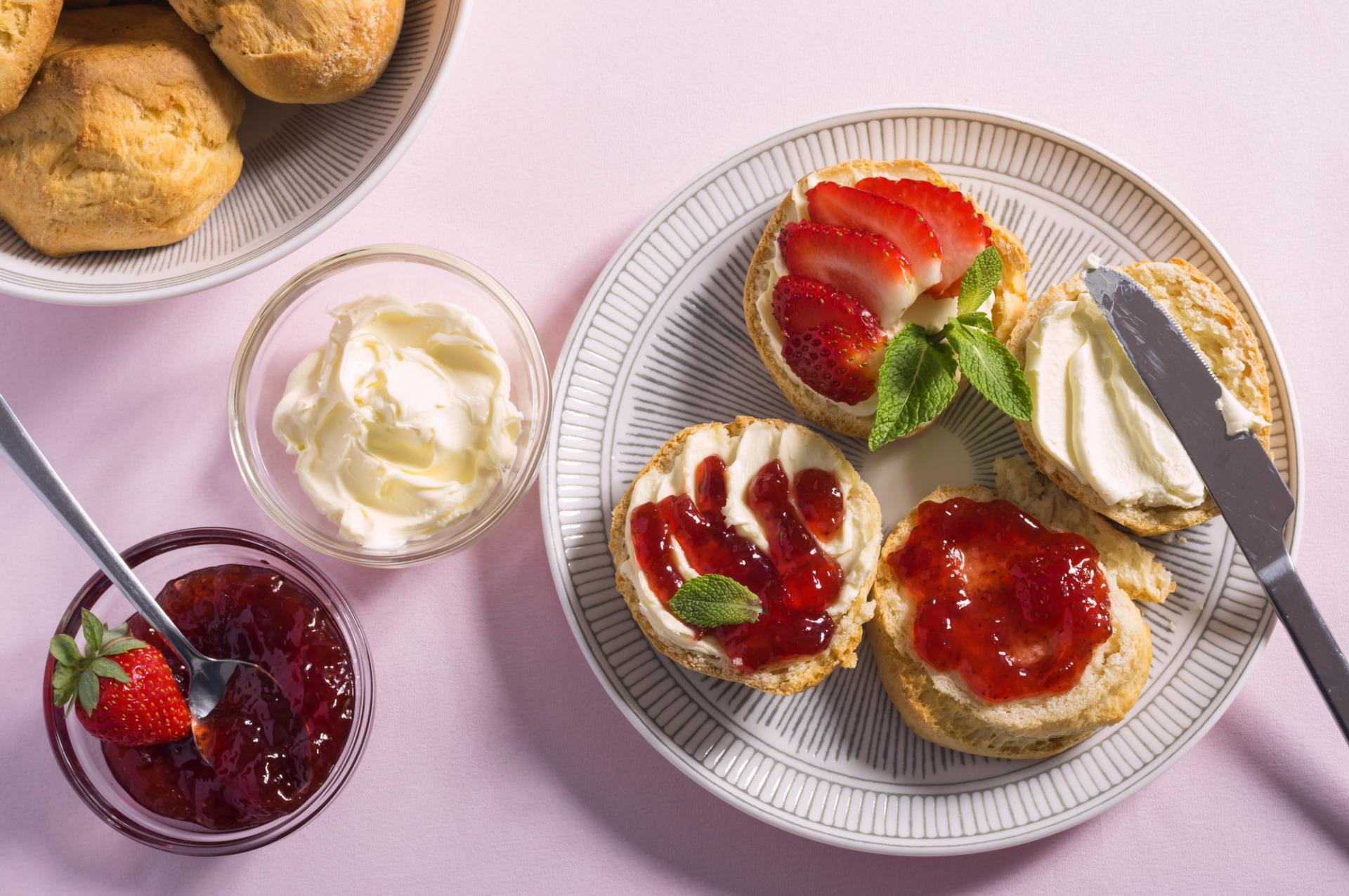 This Summer’s Favorite: Prosecco Scones with Just 7 Ingredients! — Lifestyle