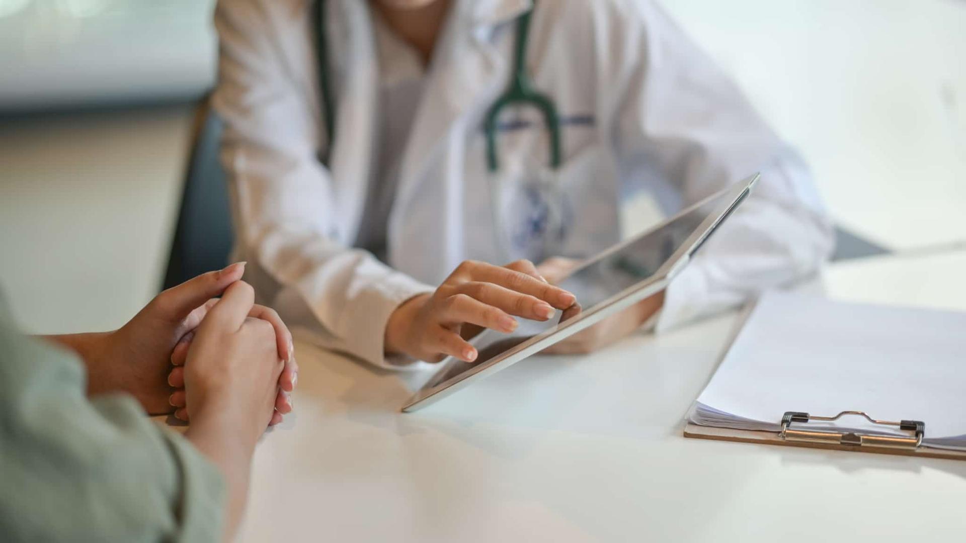 « J’ai senti qu’une voiture allait percuter le mur, alors j’ai appelé mes filles à l’écart » – 10 histoires sur l’intuition — Santé
