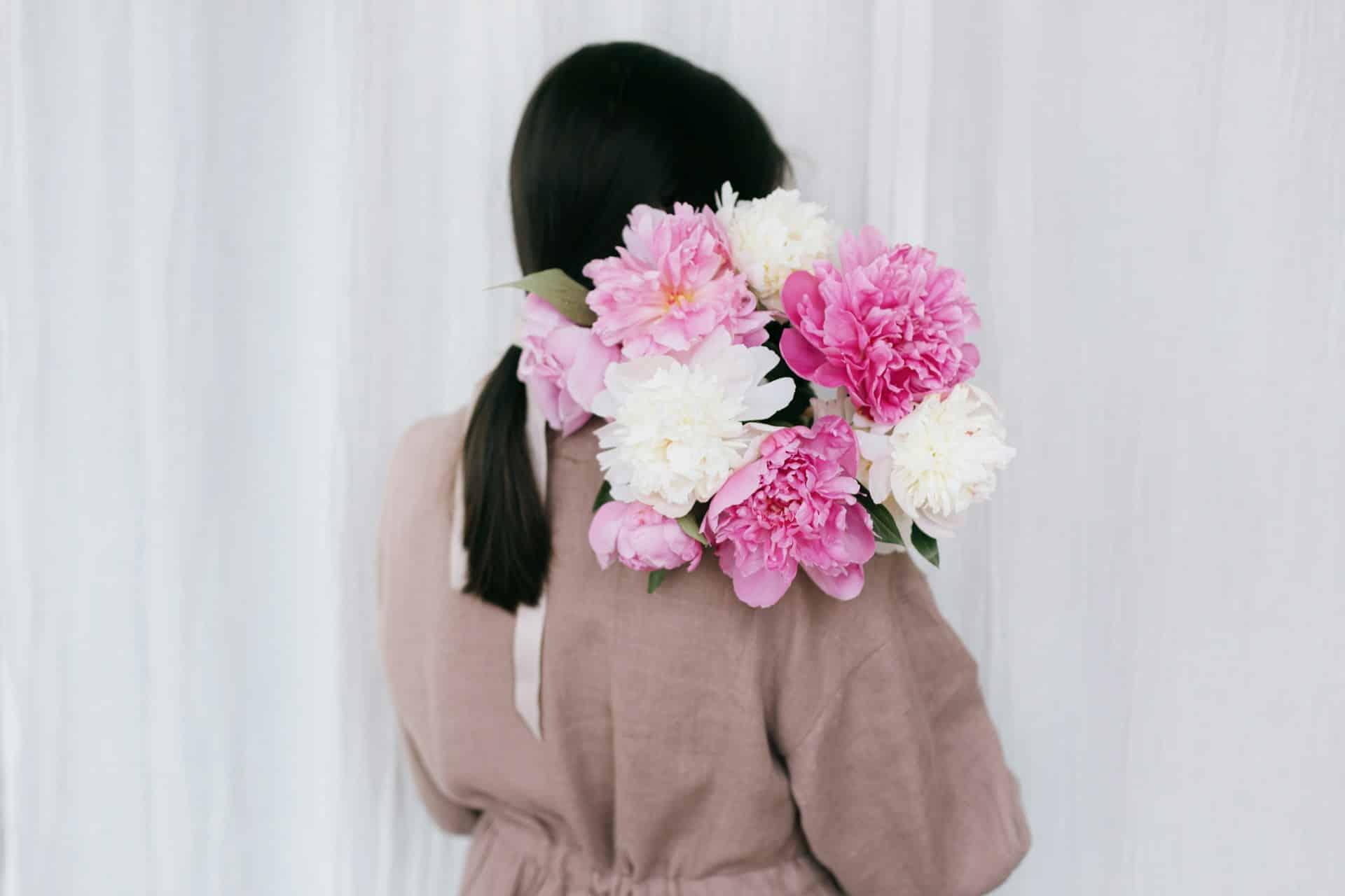 Combien de fleurs reçoit-on de son amour ? Voici ce que ça signifie — Relation