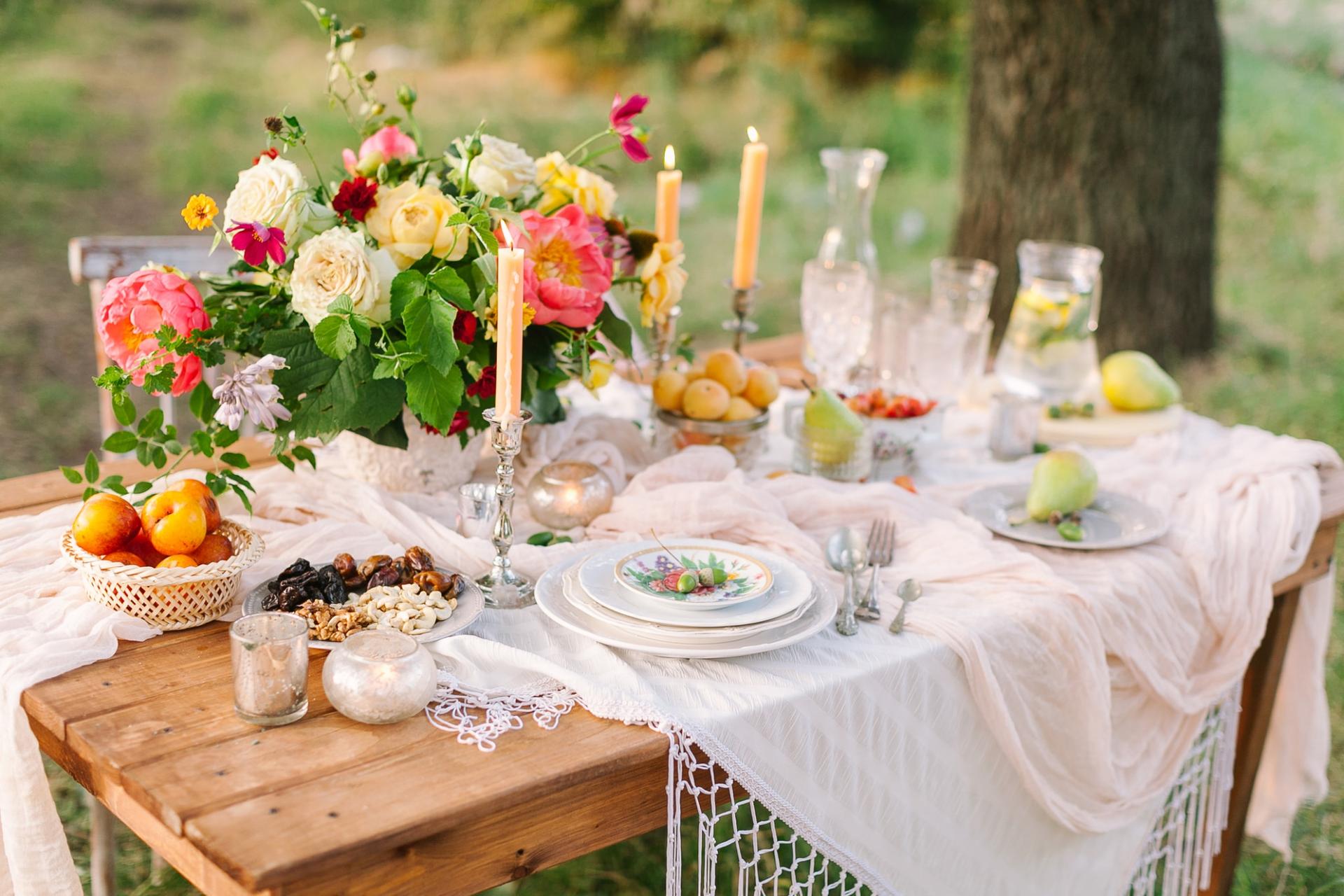 Fiesta en el jardín con estilo y sin gastar mucho – 6 trucos de decoración que funcionan — Jardín y terraza