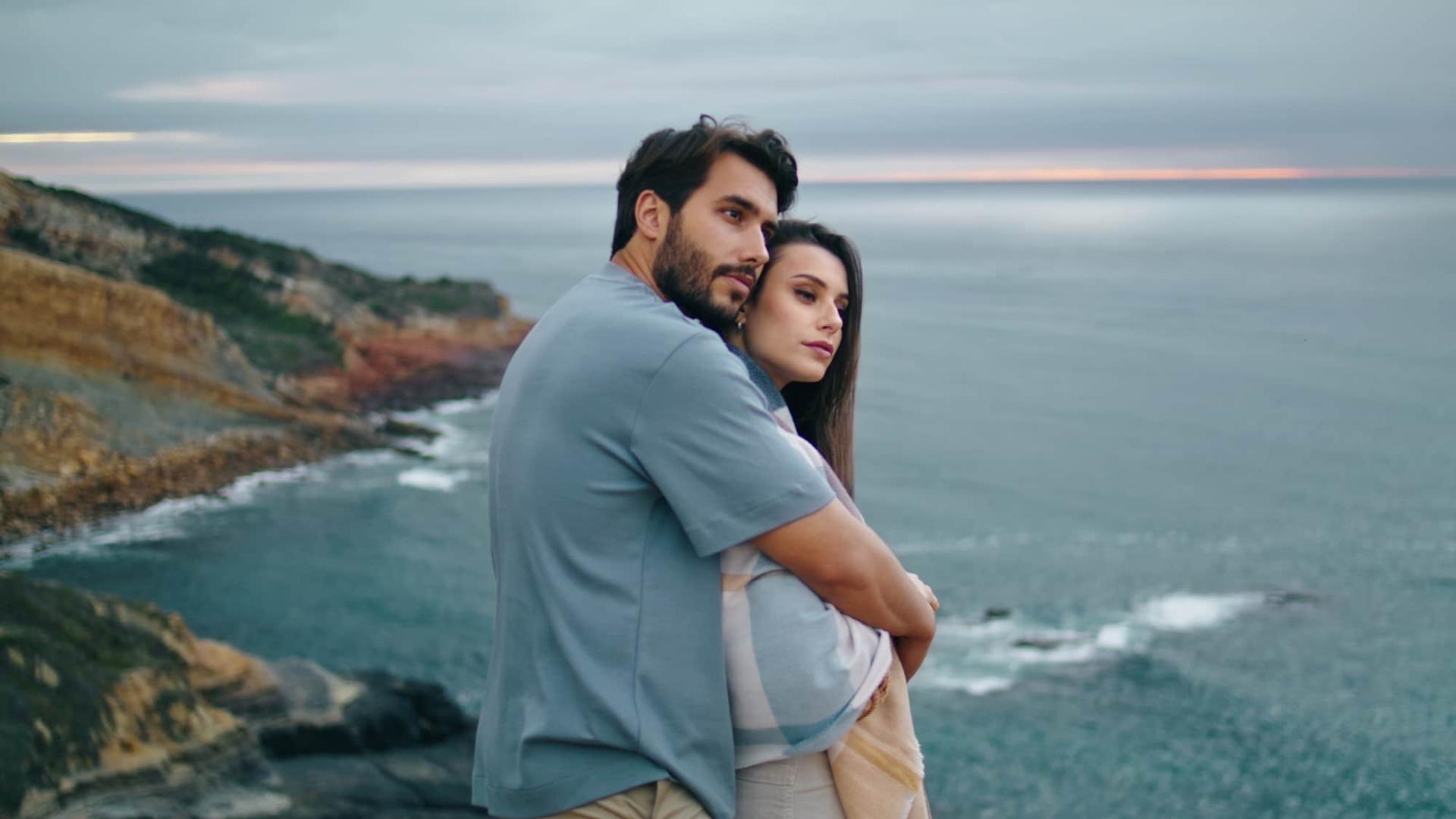 « Je l’aime, mais je n’aime pas mon copain » – 10 confidences secrètes sur les relations — Relation
