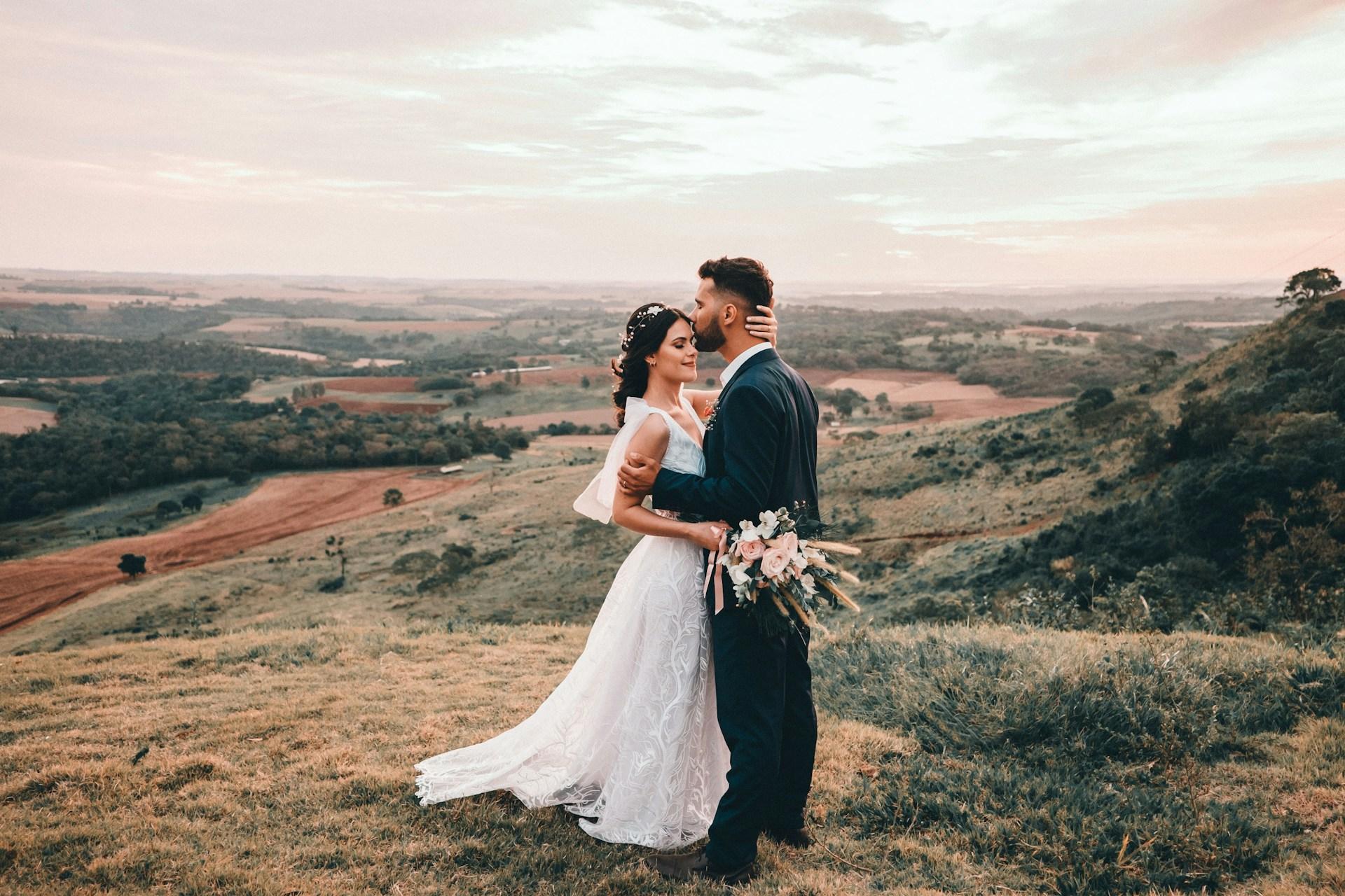 Amit laissent derrière eux certains mariages : 10 histoires d’amitiés qui se sont brisées — Mode de vie