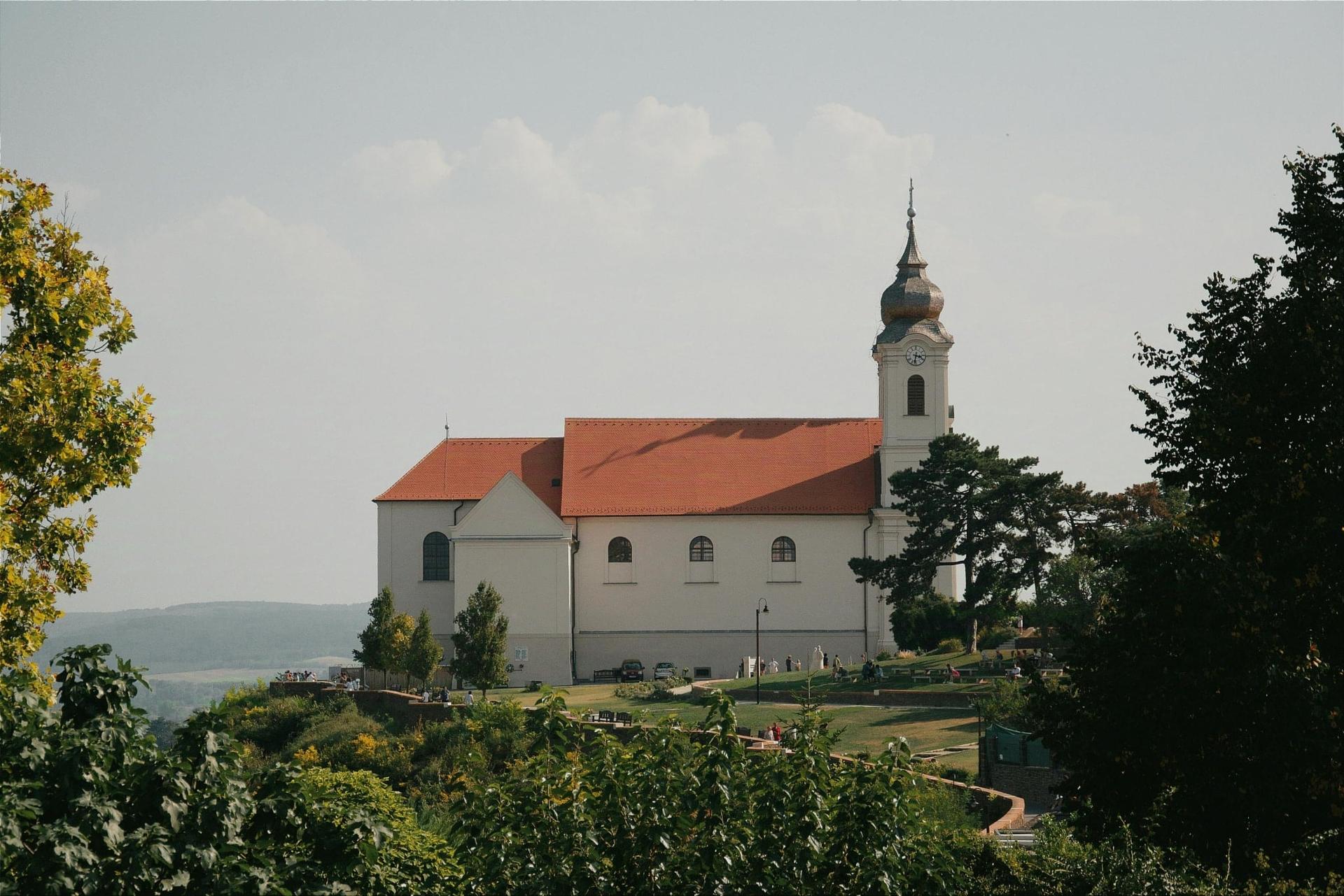 Top One-Day Summer Getaways in Hungary — Leisure