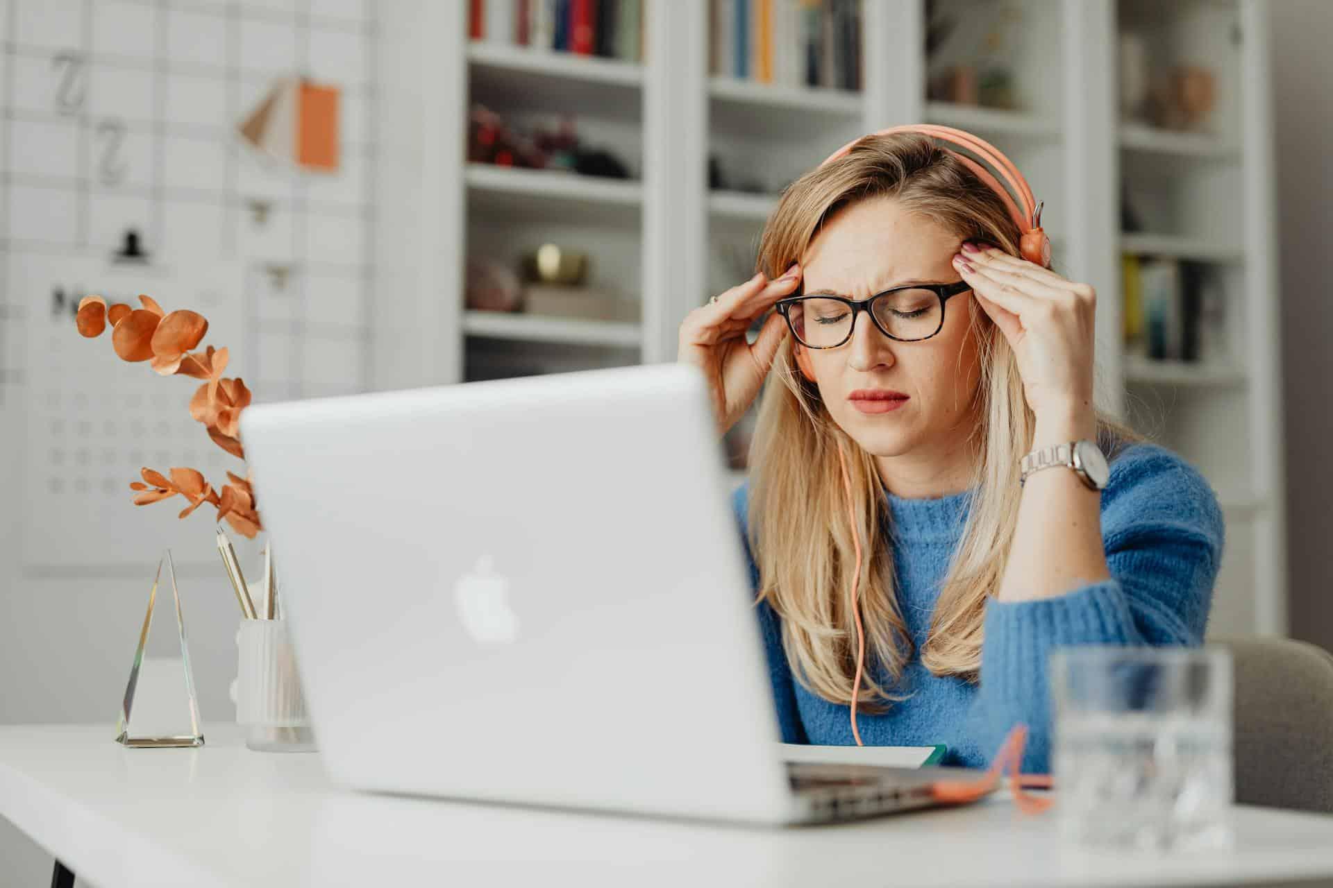 Les signes cachés du stress : tension à 5 endroits clés de votre corps qui peuvent vous alerter — Santé
