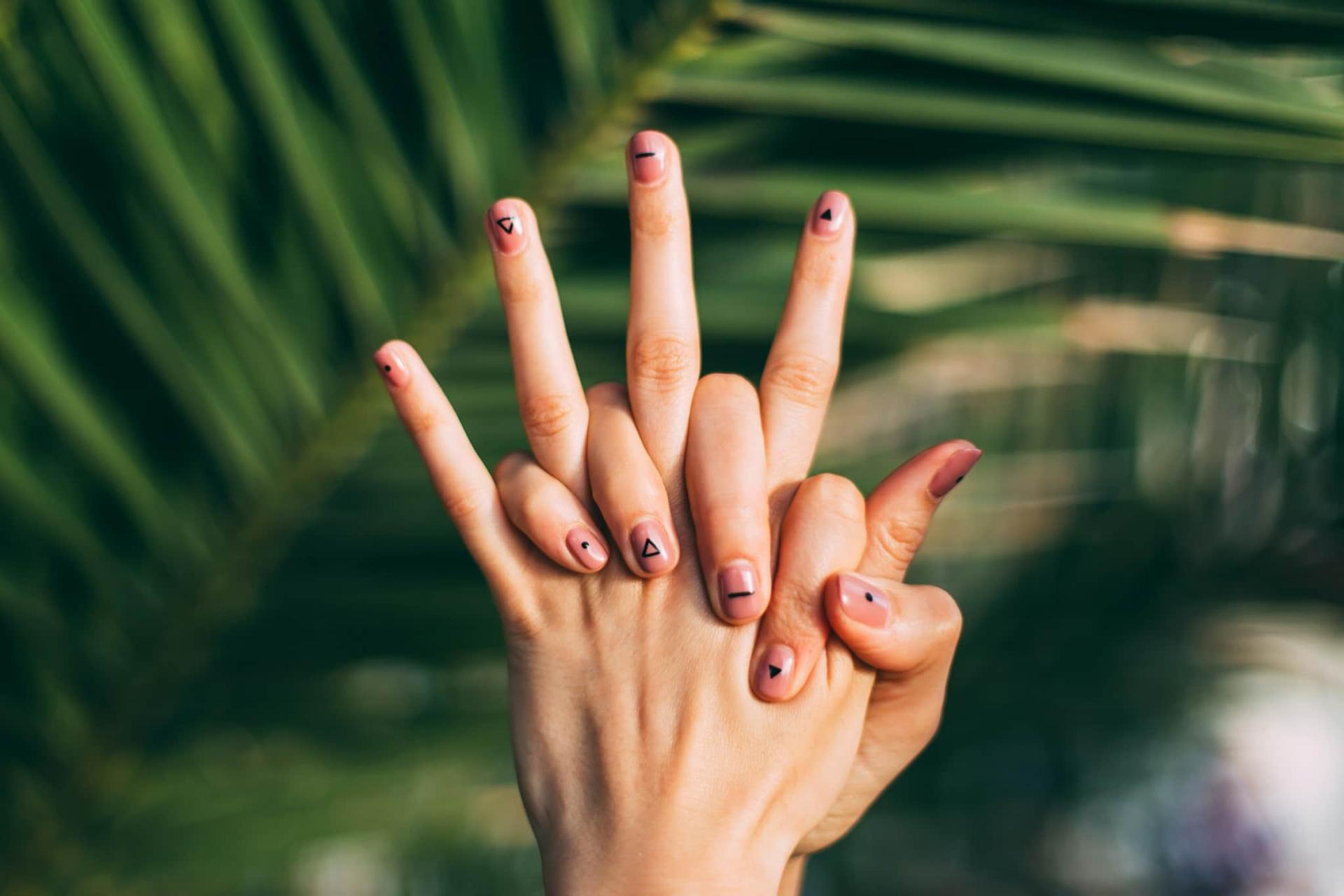 Drücke hier deine Hand, um den Schmerz zu lindern: Die Geheimnisse der Handreflexzonenmassage — Gesundheit