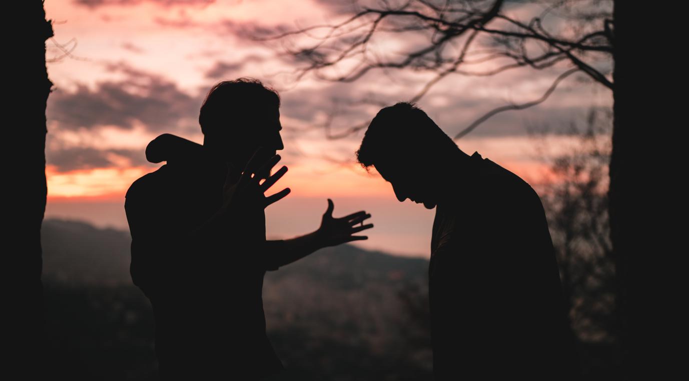 «Mi hermano me robó la herencia» - Historias reales y conmovedoras sobre herencias familiares — Familia