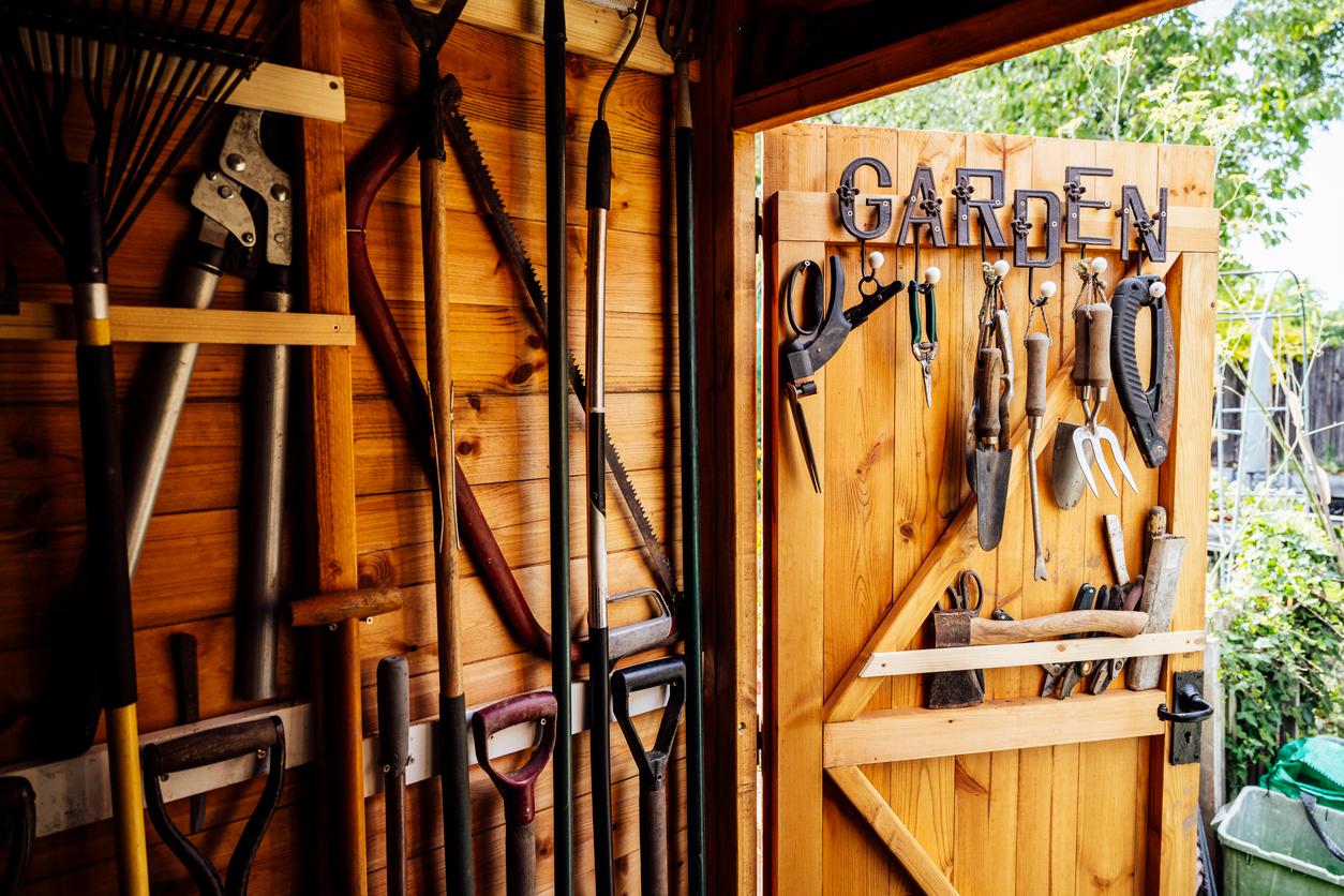 10 choses à ne JAMAIS ranger dans l’abri de jardin — Ménage