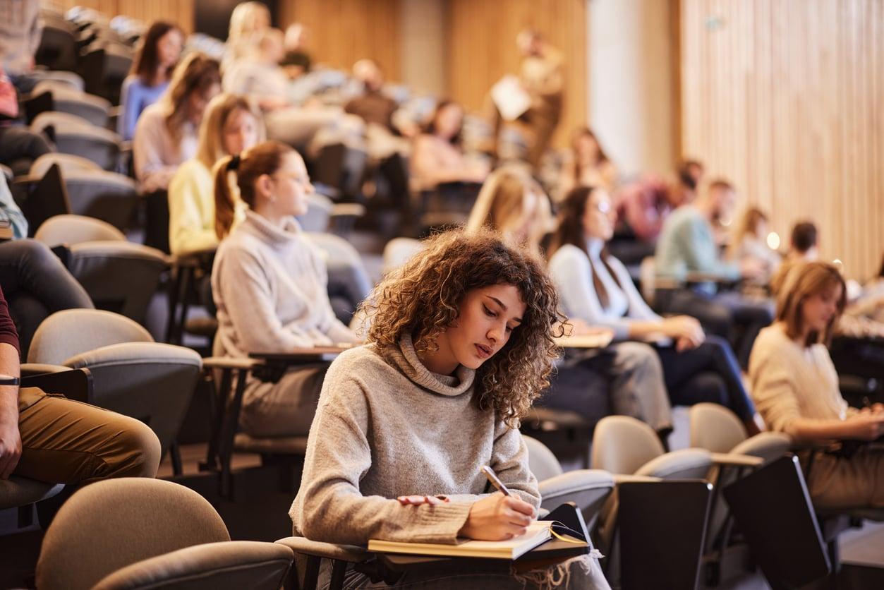 Pourquoi je ne regrette pas que mon enfant ne fasse pas d’université — Famille