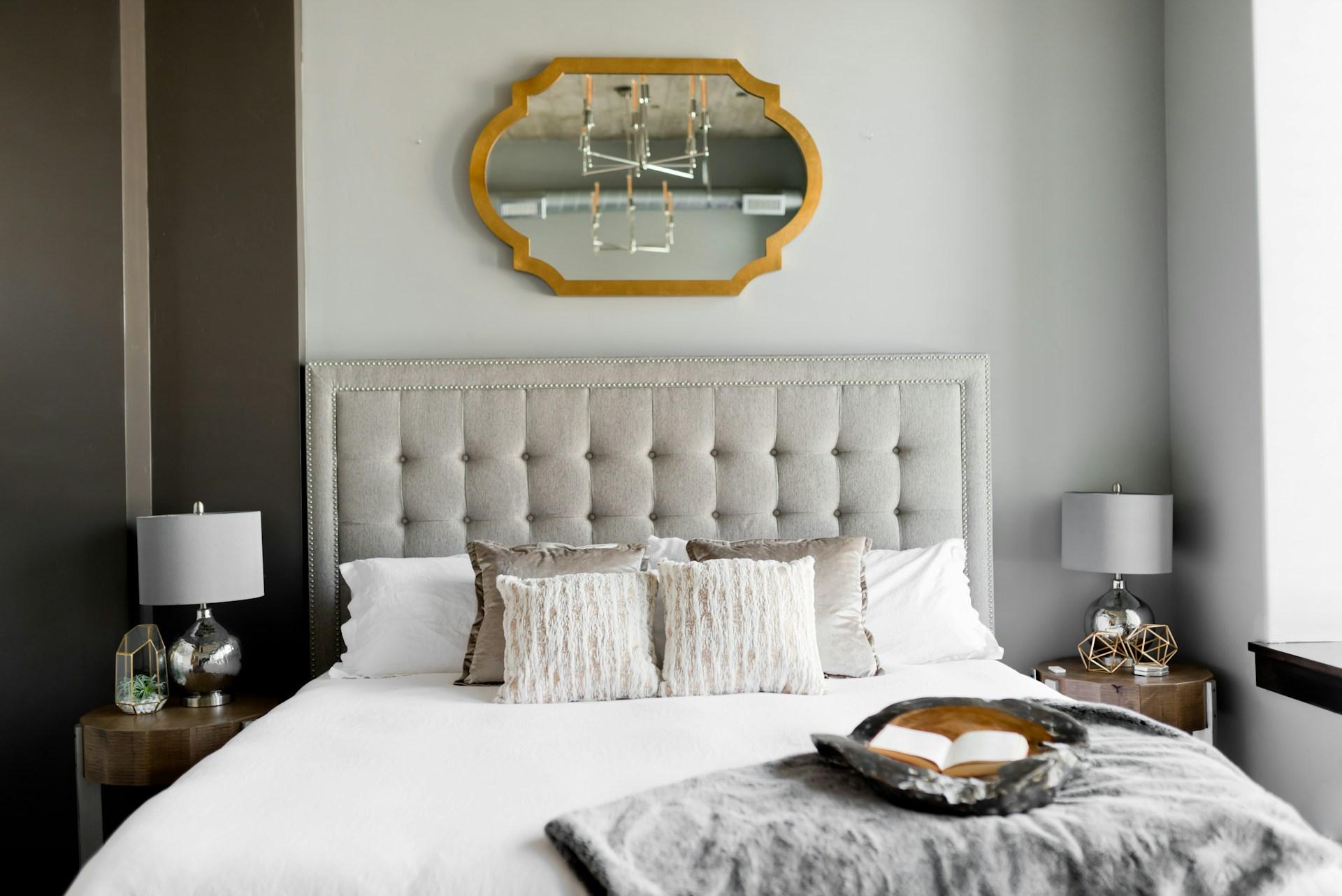 Tendencias de dormitorio que una vez pasaron de moda, pero ahora regresan — Decoración