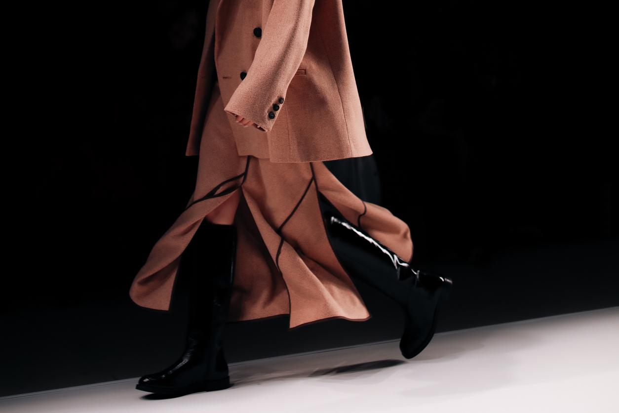 Le migliori gonne autunnali/invernali da mettere subito nel tuo carrello — Moda