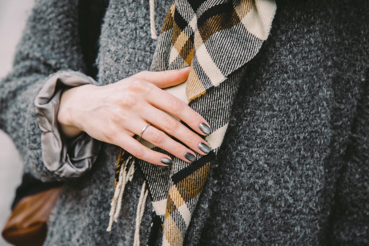 Unghie invernali 2025: i motivi e le texture da chiedere alla tua nail artist! — Stile