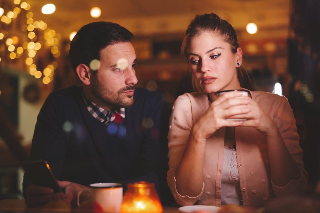 5 signes qui montrent que vous jouez le rôle de « l’ange gardien » dans votre relation — Relation