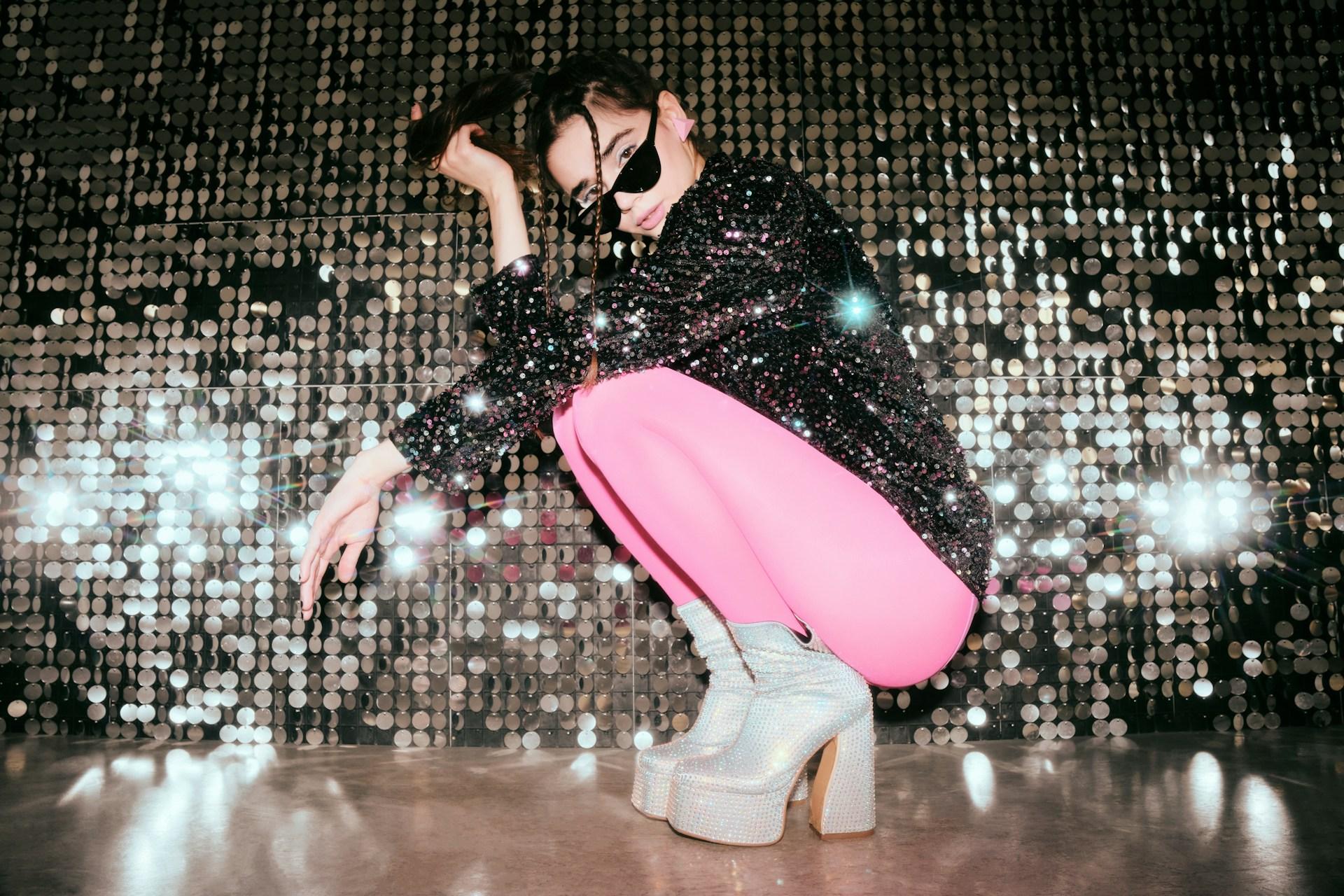 12 pièces à paillettes parfaites pour les fêtes de Noël - où les trouver — Mode