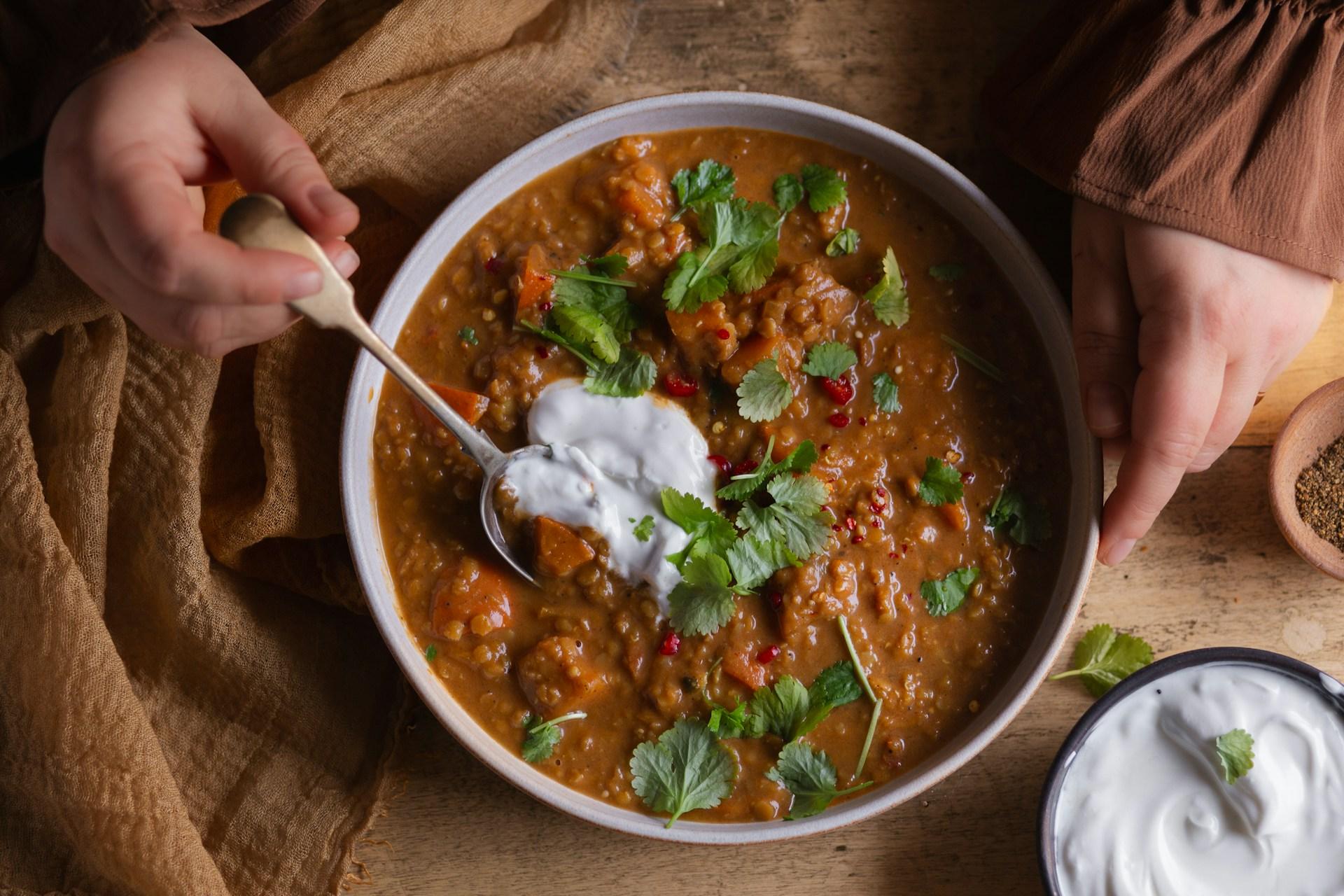 Le zuppe più gustose per scaldarti in inverno – Ricette da 15 minuti per le giornate frenetiche — Lifestyle