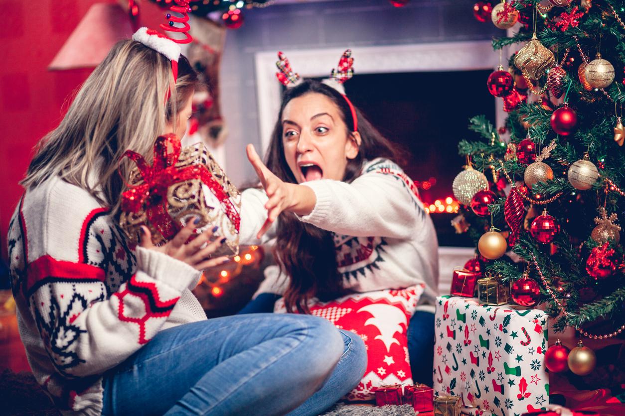 Que faire si la famille de votre partenaire est « trop bruyante » à Noël et que vous vous sentez épuisé·e ? — Famille