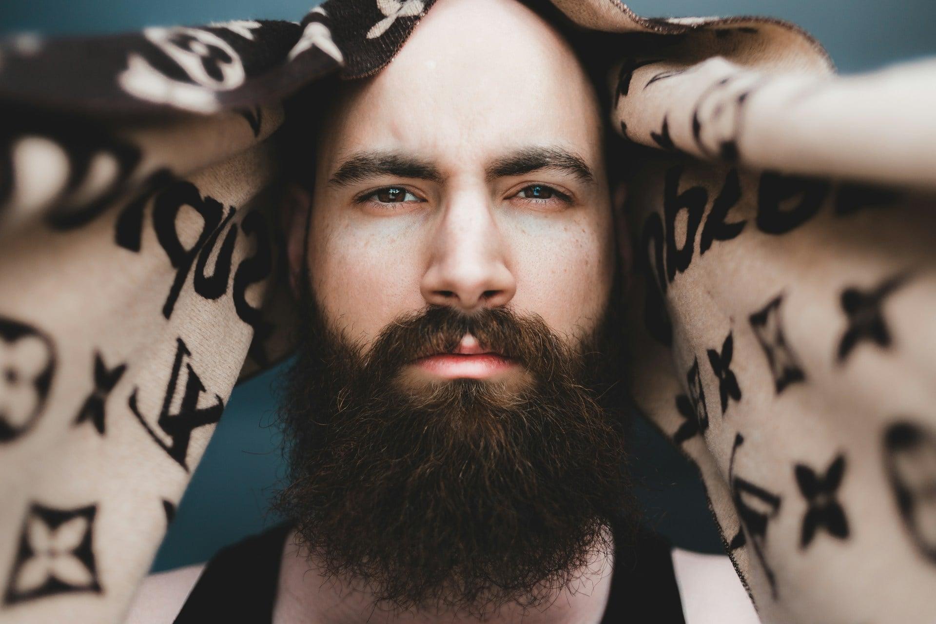 «Yo mantengo, pero no dejo que sea un parásito» - Hombres, ¿qué es lo que nunca harían por una mujer? — Relación