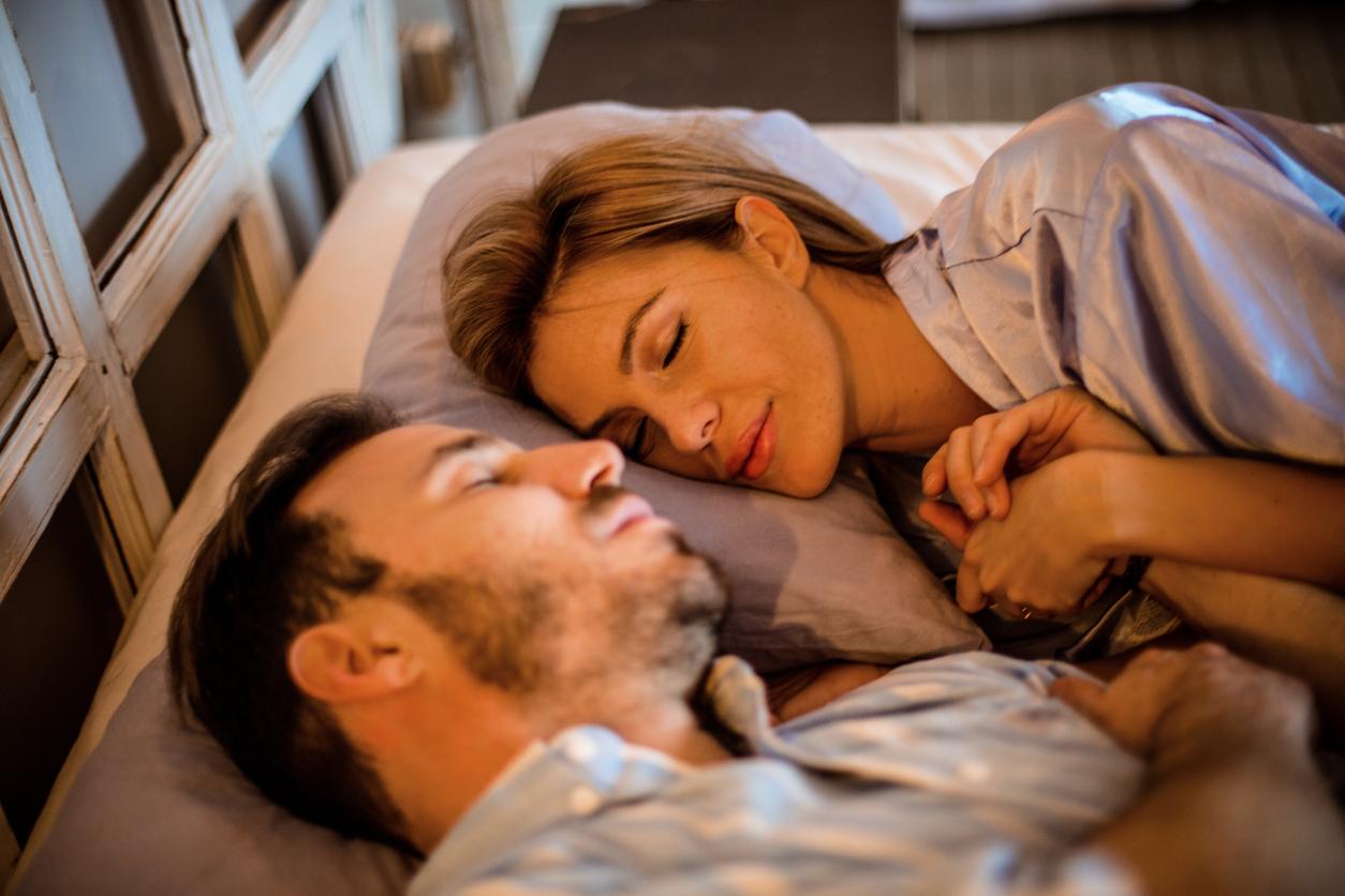 Cosa significa desiderare il tuo partner ma sentirsi emotivamente distanti — Relazione