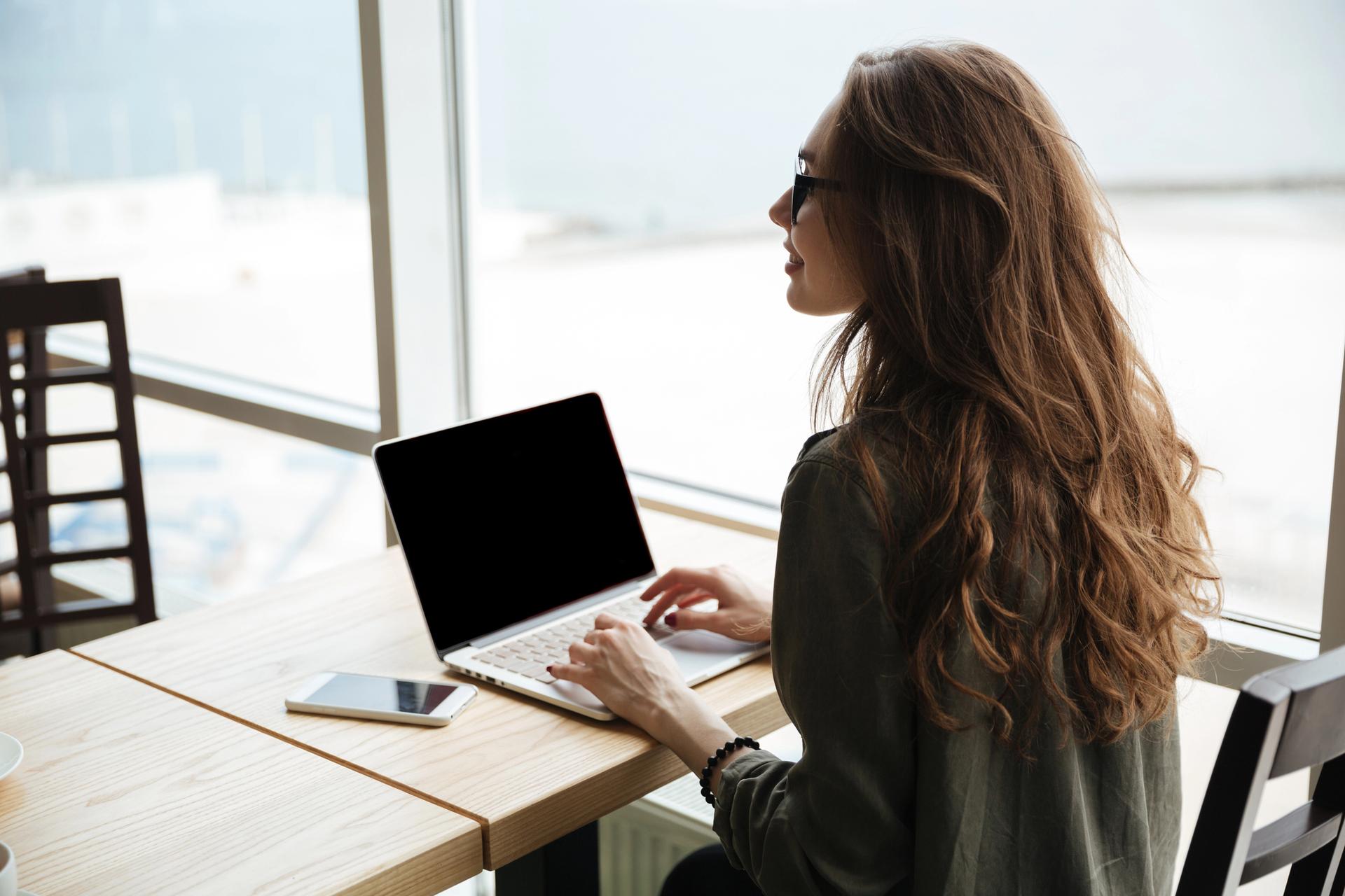 Cosa ti aspetta al lavoro a febbraio – secondo il tuo segno zodiacale — Lifestyle