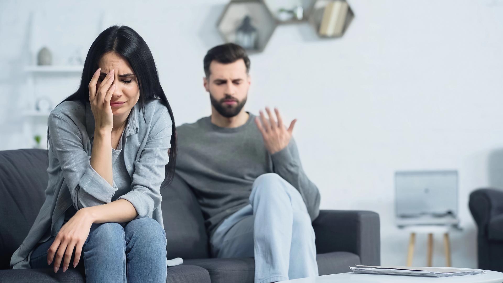 3 signes que ta sécurité émotionnelle est fragilisée dans ta relation — Relation