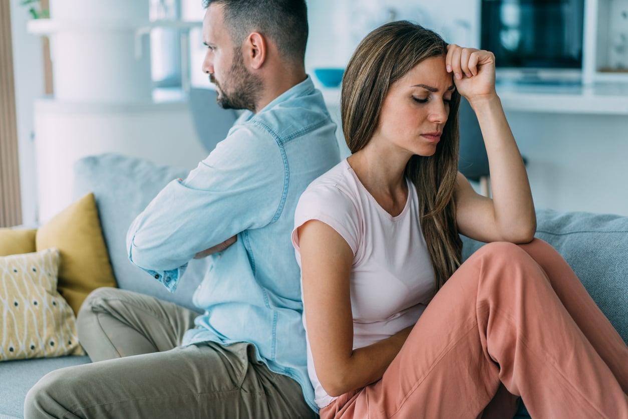 3 Moments When Silence Signals Distance, Not Peace — Relationship