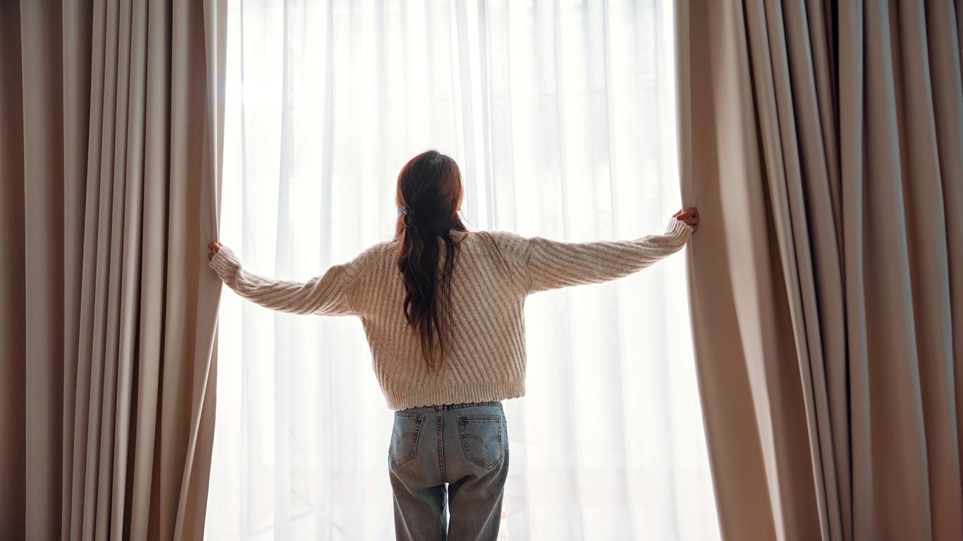 Yes, You Can "Burp" Your House Too – A German Habit That’s Especially Handy in Winter — Household