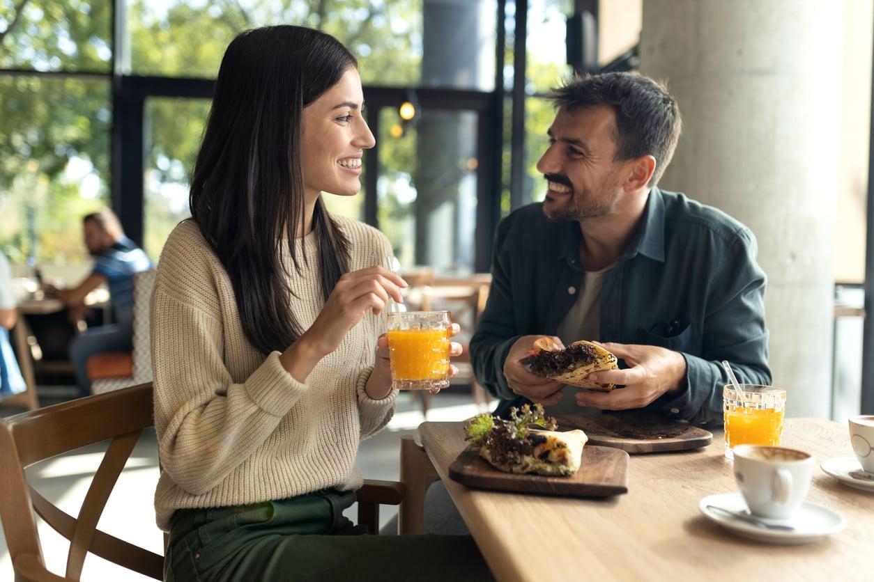 Sollte man in einer neuen Beziehung über frühere Untreue sprechen? — Lebensstil