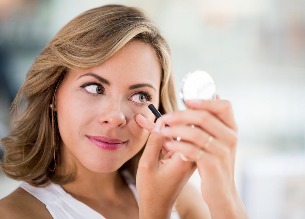 Trucco veloce e facile per occhi subito più grandi — Viso