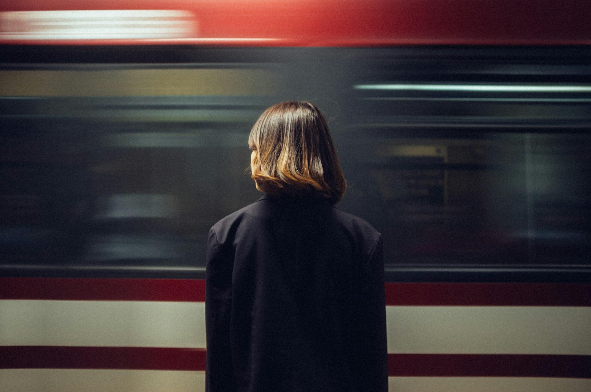 « Parfois, je ne parle à personne pendant des jours. » – La solitude à l’âge adulte — Mode de vie