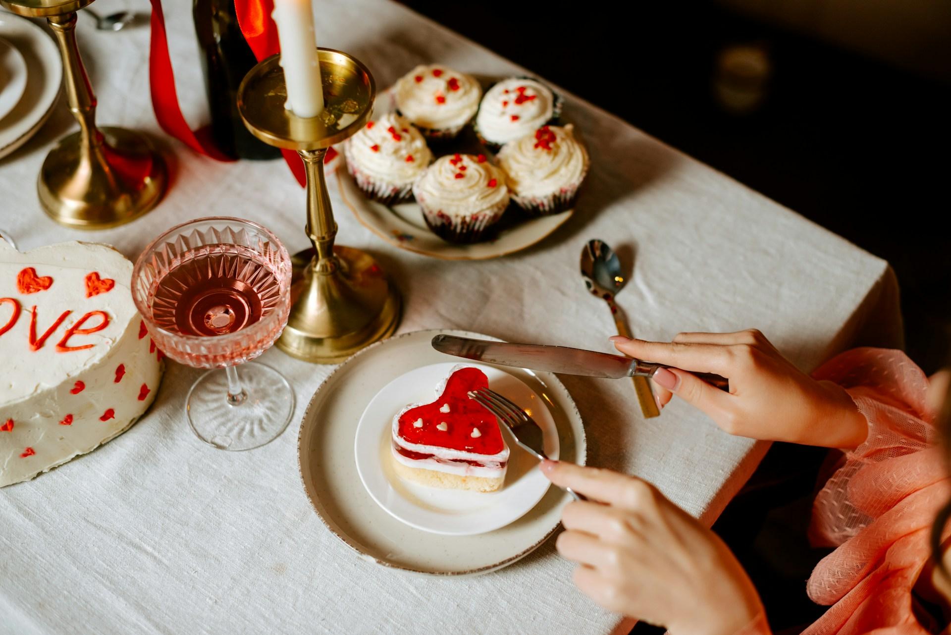 San Valentino in coppia: è davvero obbligatorio essere romantici anche quando non ne hai voglia? — Lifestyle