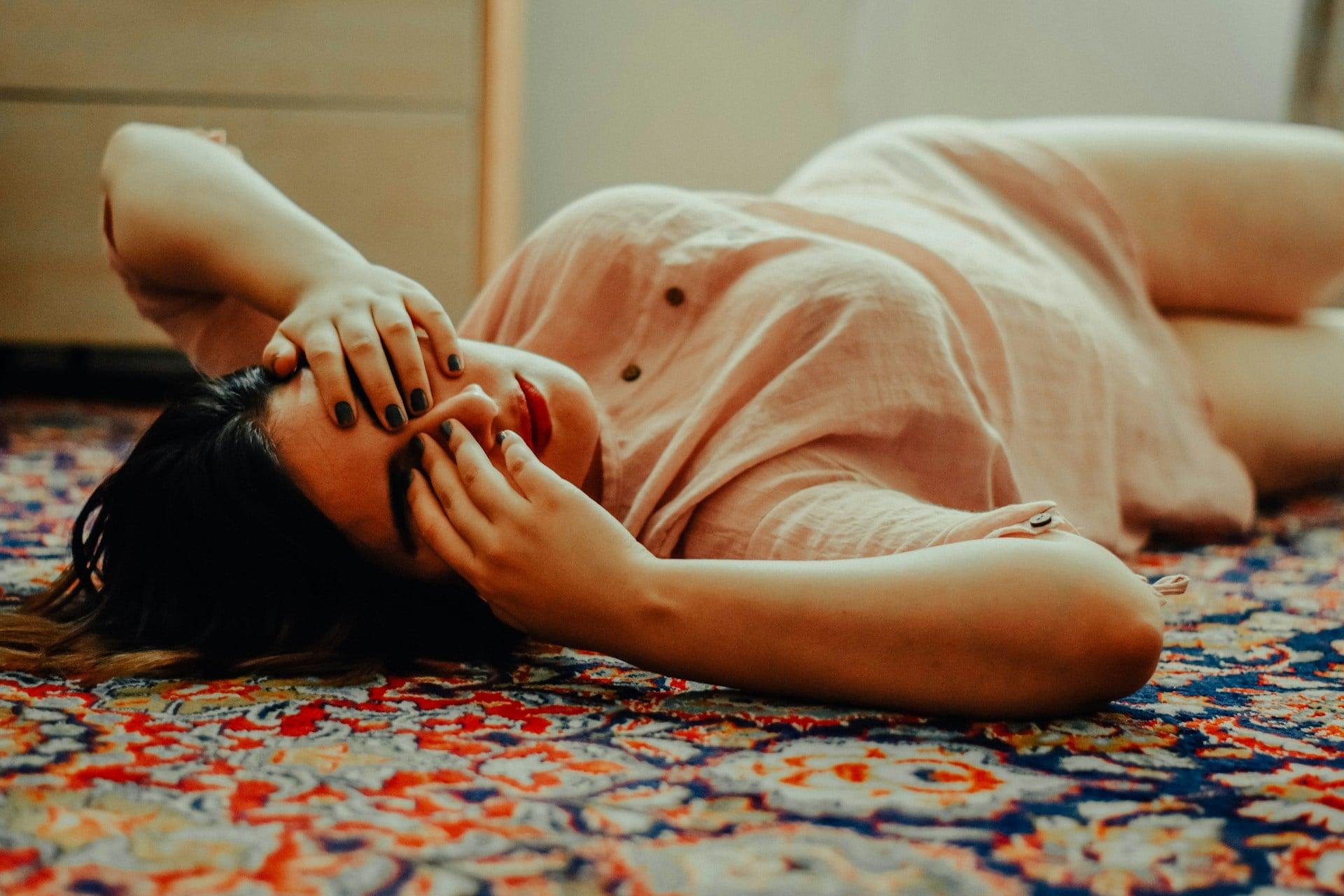 7 comportamenti femminili che gli uomini percepiscono come immaturi – Quanti ti rispecchiano? — Lifestyle