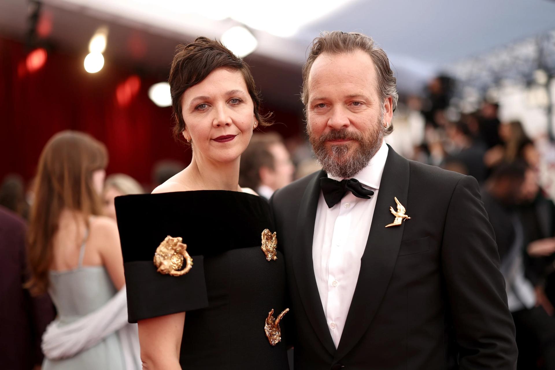 Maggie Gyllenhaal non ha fatto ricorso alla chirurgia estetica e la gente è sorpresa dal suo aspetto naturale — Lifestyle