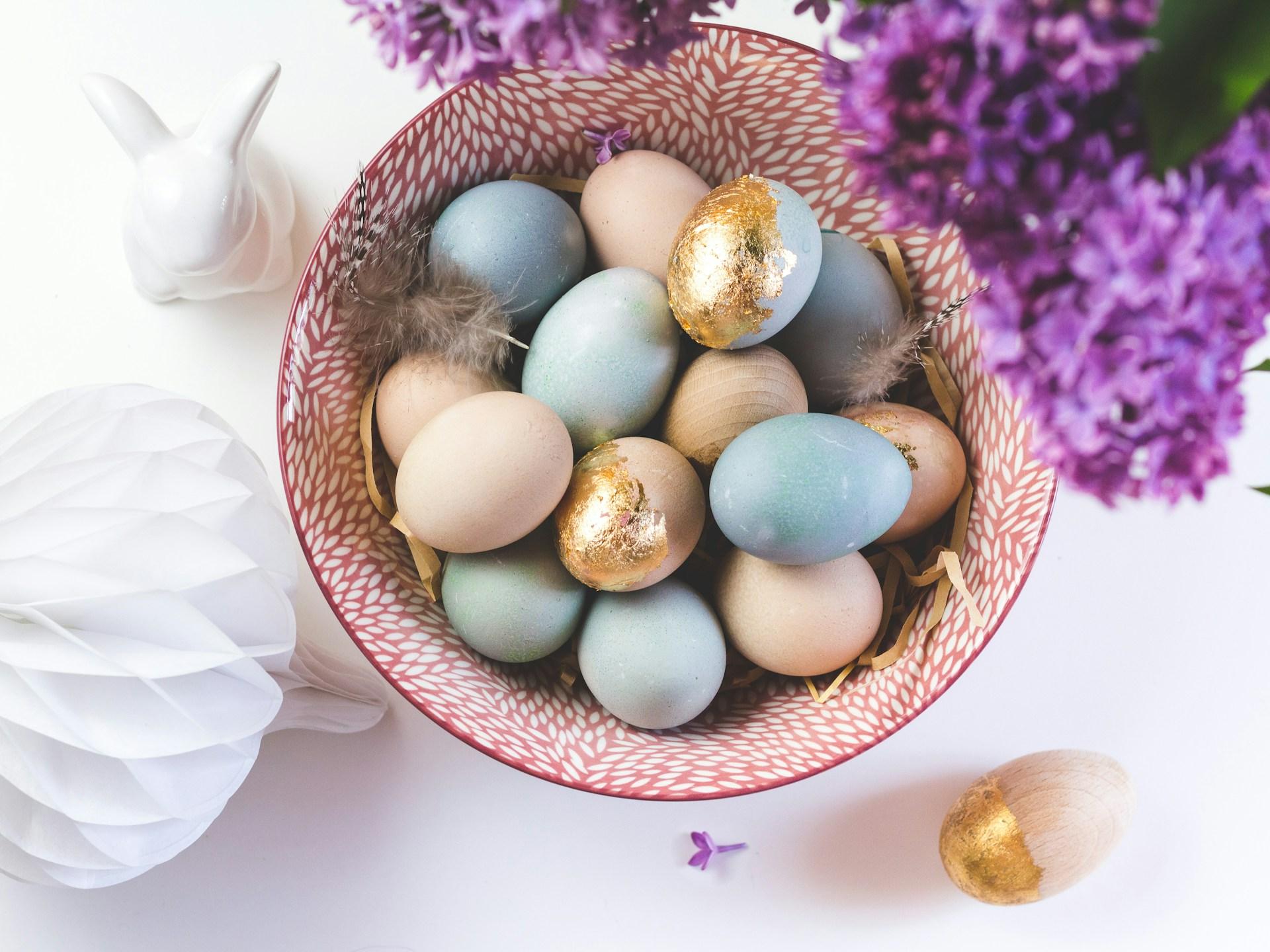 Comment peindre des œufs pastel ou néon – Notre méthode infaillible — Décoration