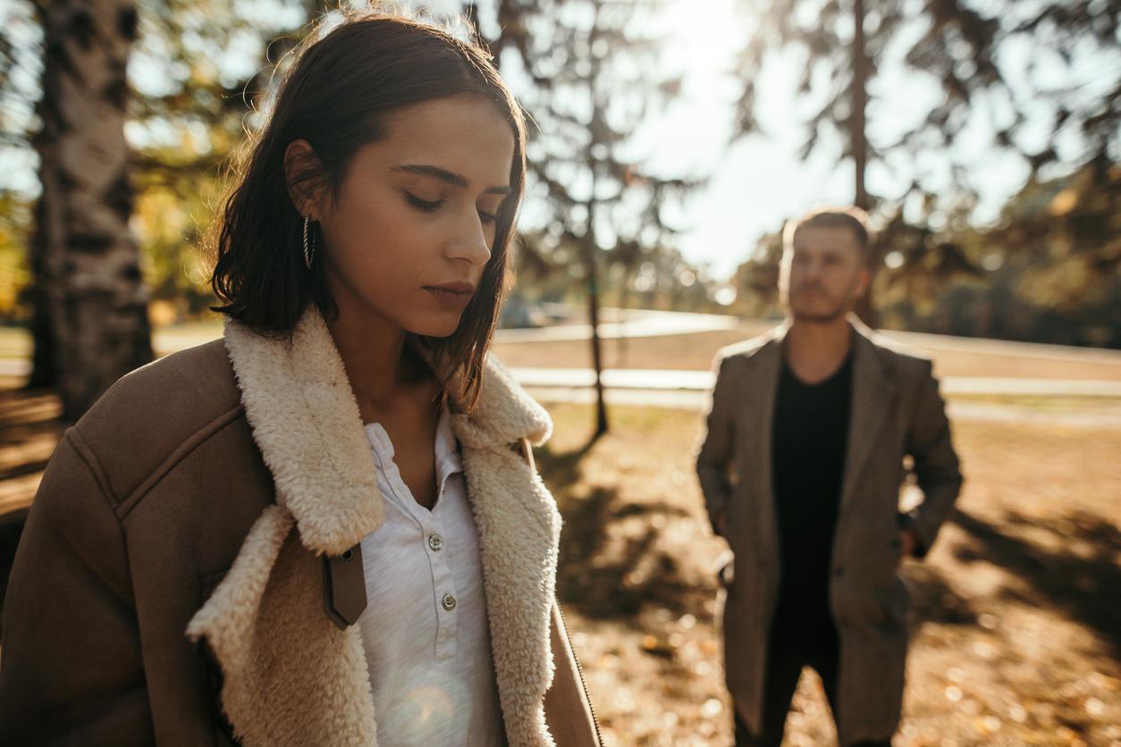 5 segnali che indicano che non ti senti alla pari nella tua relazione — Relazione