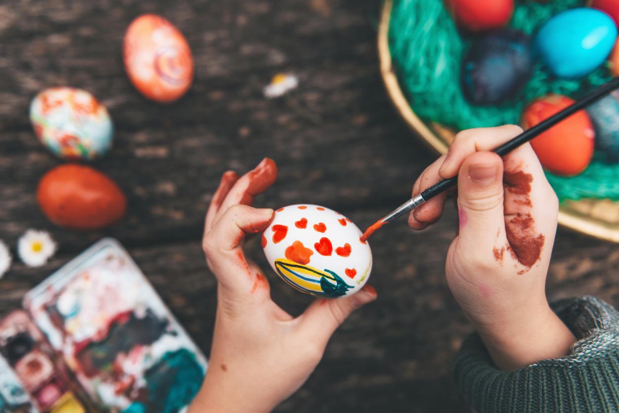 Colorare le uova con la schiuma da barba: metodi alternativi per uova di Pasqua uniche — Arredo