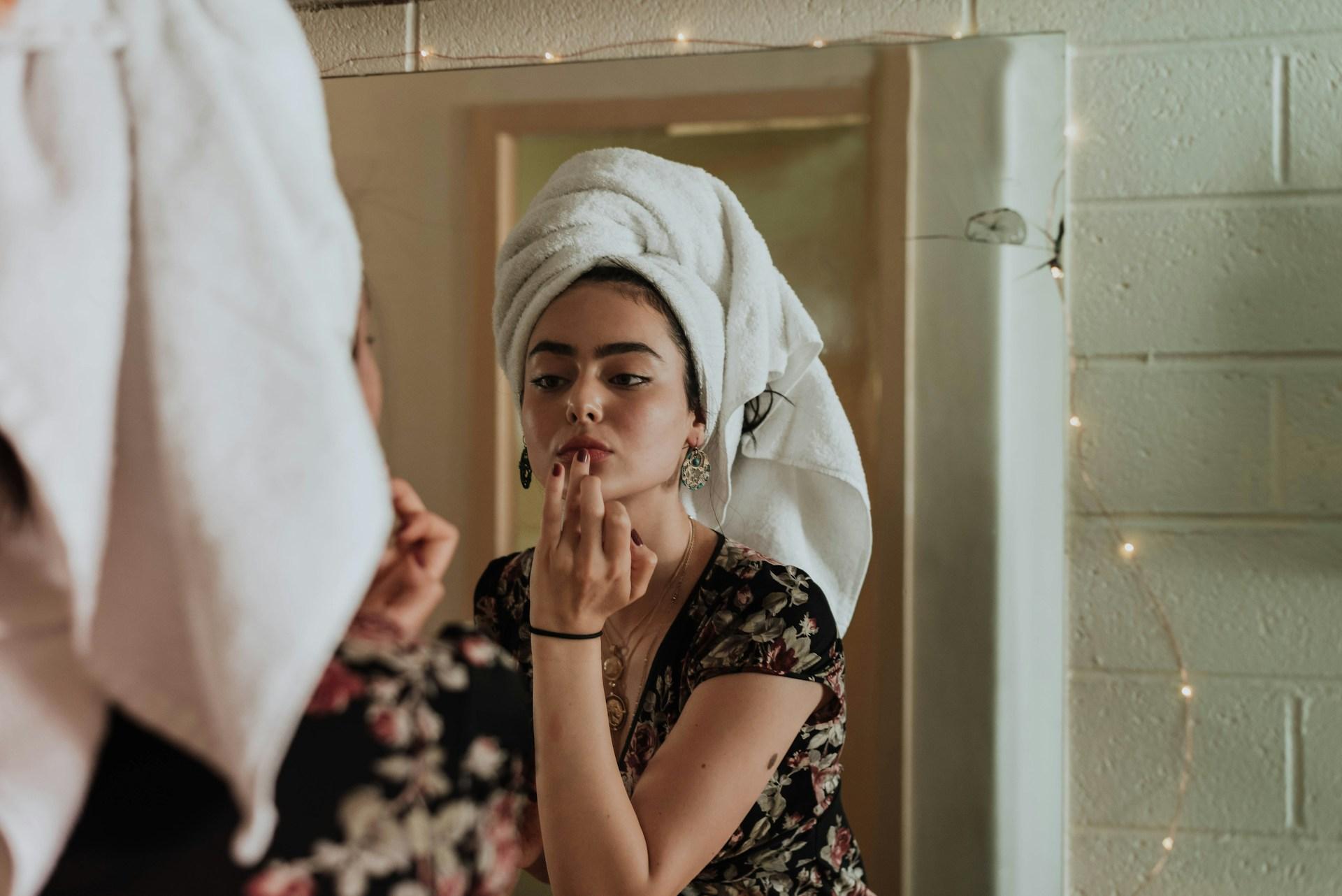 These 6 Small Beauty Habits Reveal How Much You Truly Care for Yourself — Face