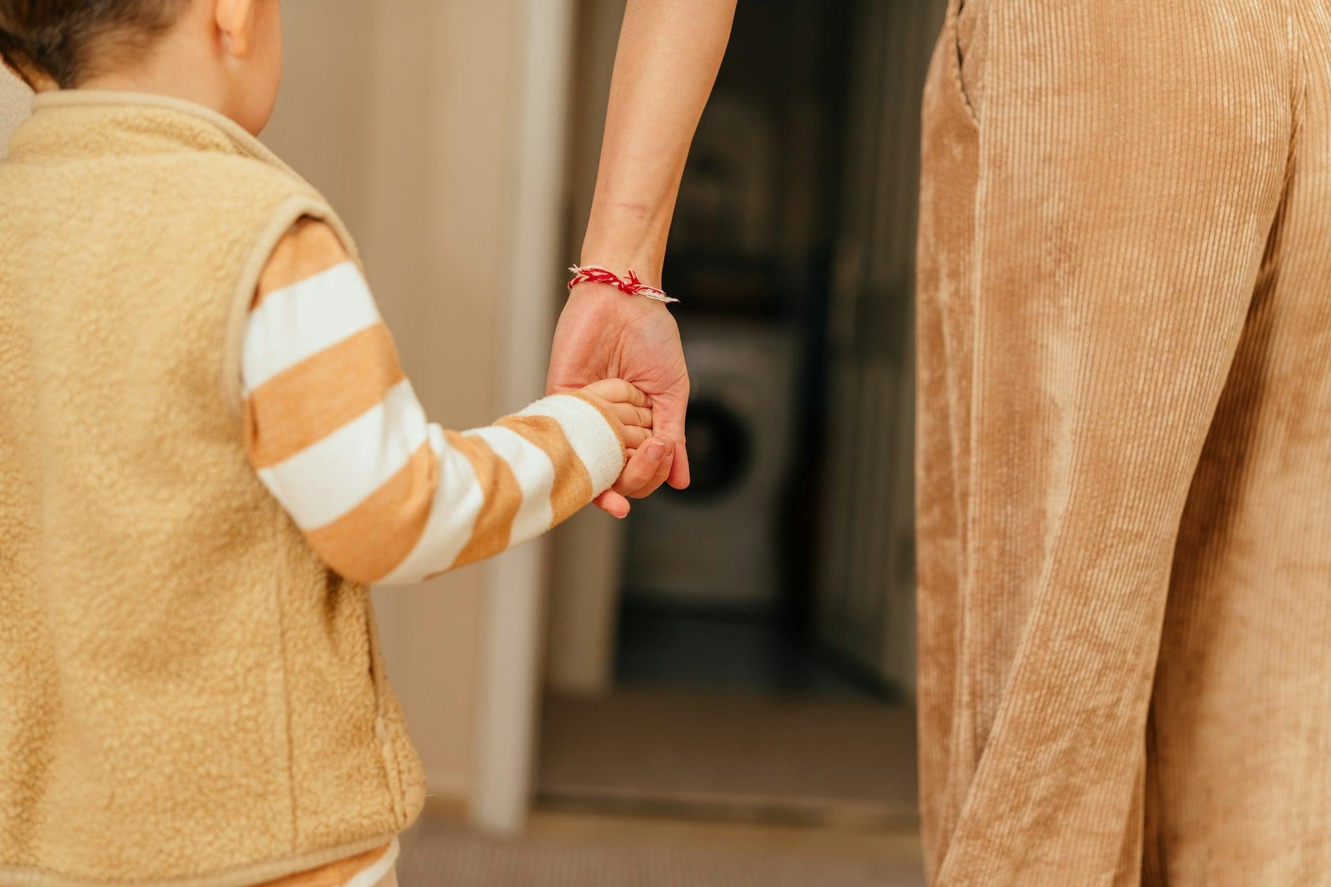 5 señales claras de que creciste con padres narcisistas — Familia