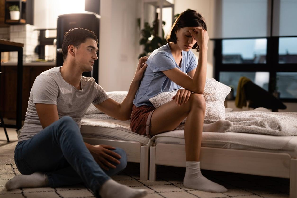 Les vrais dangers d'être toujours celui qui s'adapte dans une relation — Mode de vie