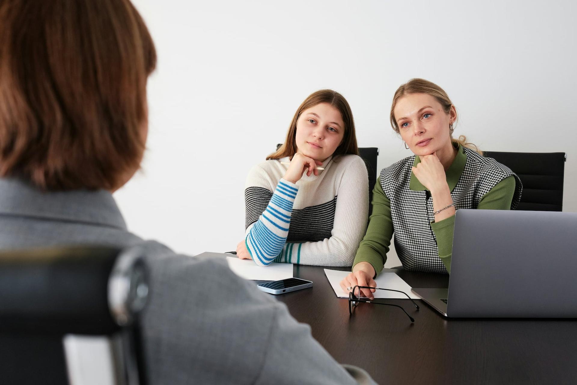 3 questions you should always ask at the end of a job interview — they reveal more than you think — Lifestyle