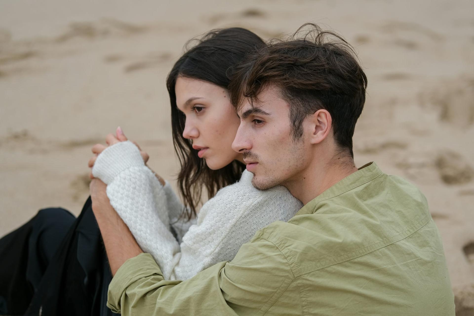 5 signs your partner doesn't trust you — and what to do about it — Relationship