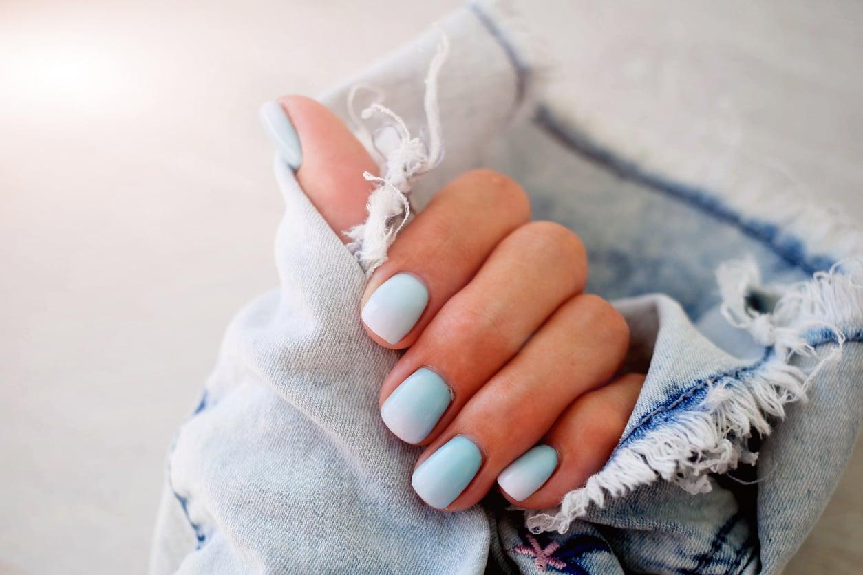 8 manicuras de verano que lucen increíbles en uñas cortas — Estilo