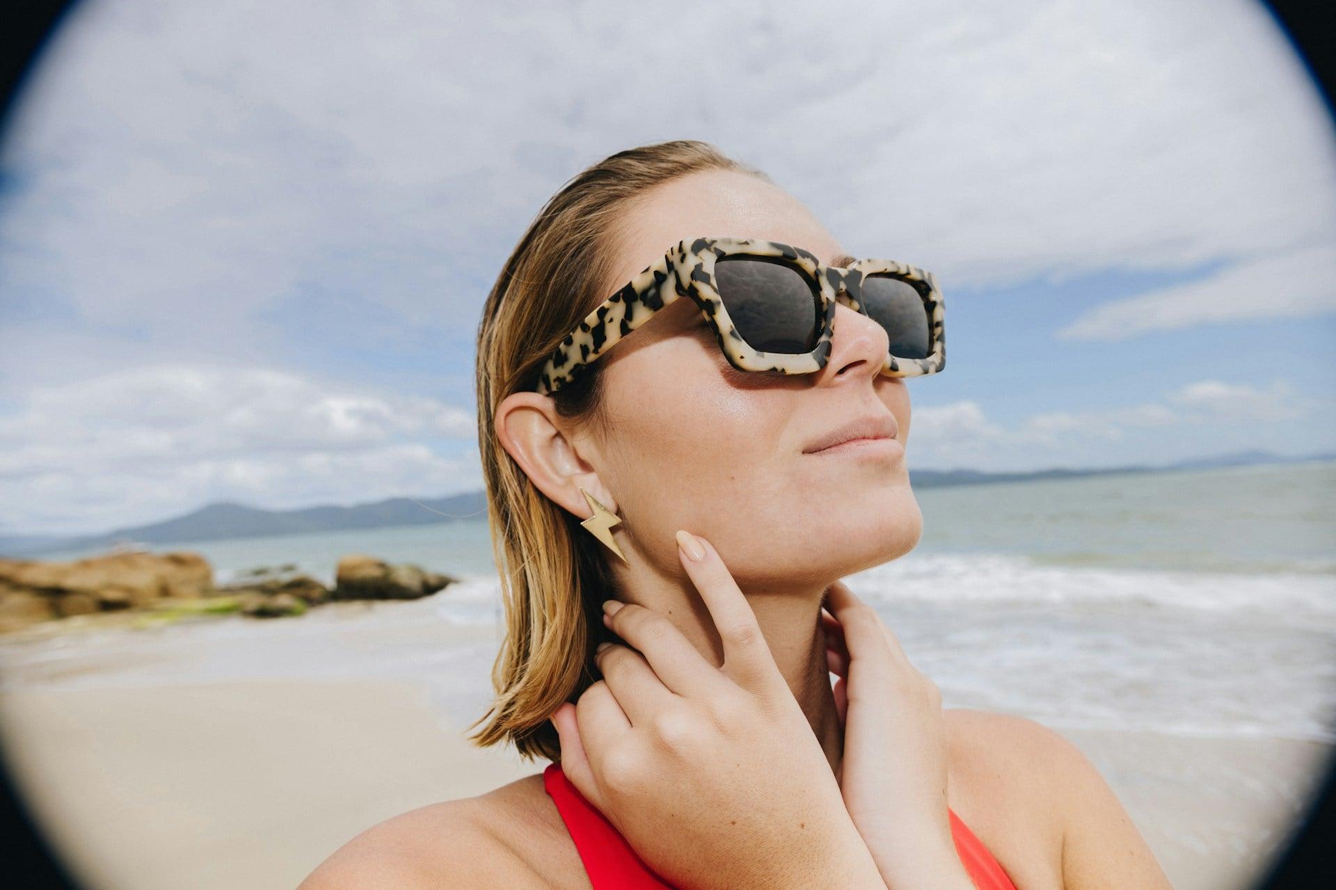 Los mejores bálsamos labiales con SPF: protege tus labios del sol sin renunciar al cuidado — Rostro