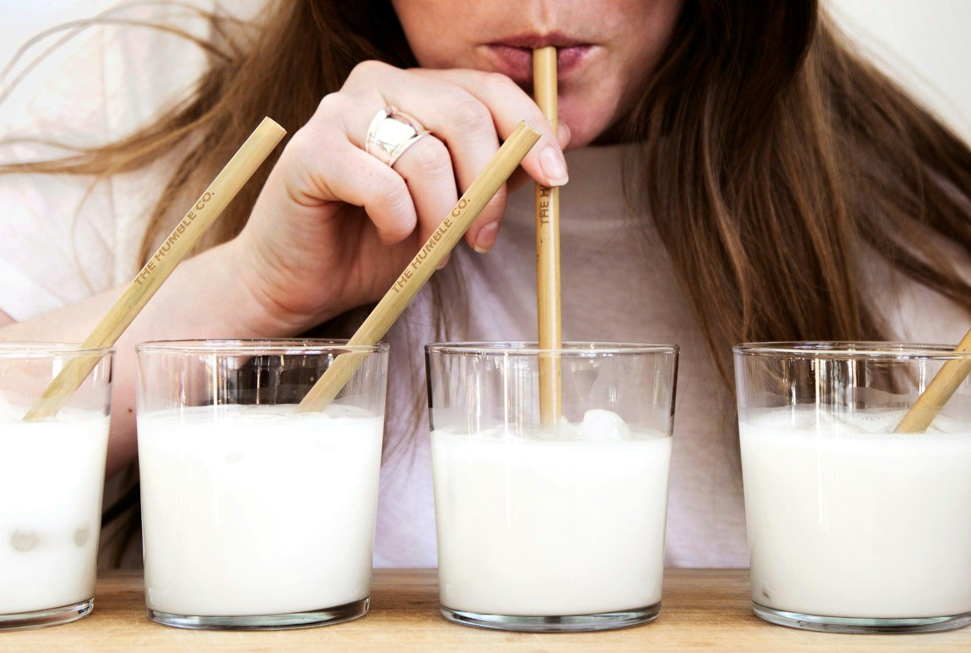 Leches vegetales clasificadas: ¿Cuál dispara tu azúcar en sangre y cuál la mantiene estable? — Salud