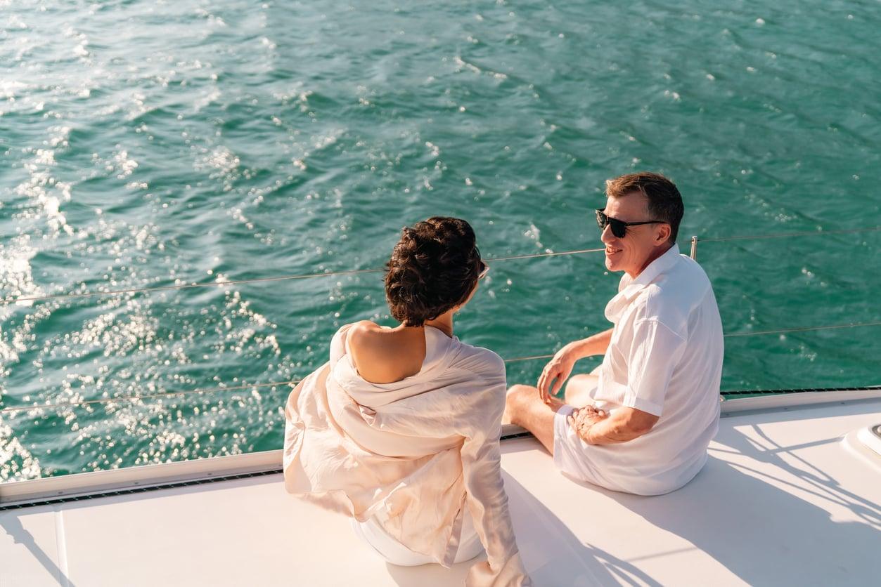 Estilo "Riviera Minimal": el truco de las francesas para verse elegantes en verano sin esfuerzo — Moda